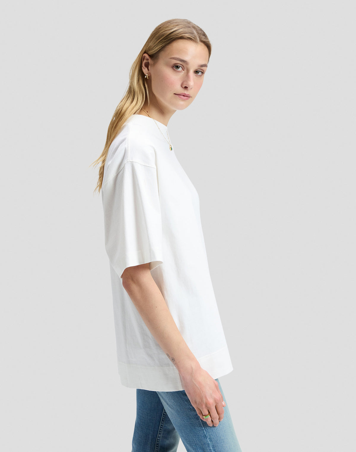T-Shirt Elongated Boxy in Bright White T-Shirts Lee
