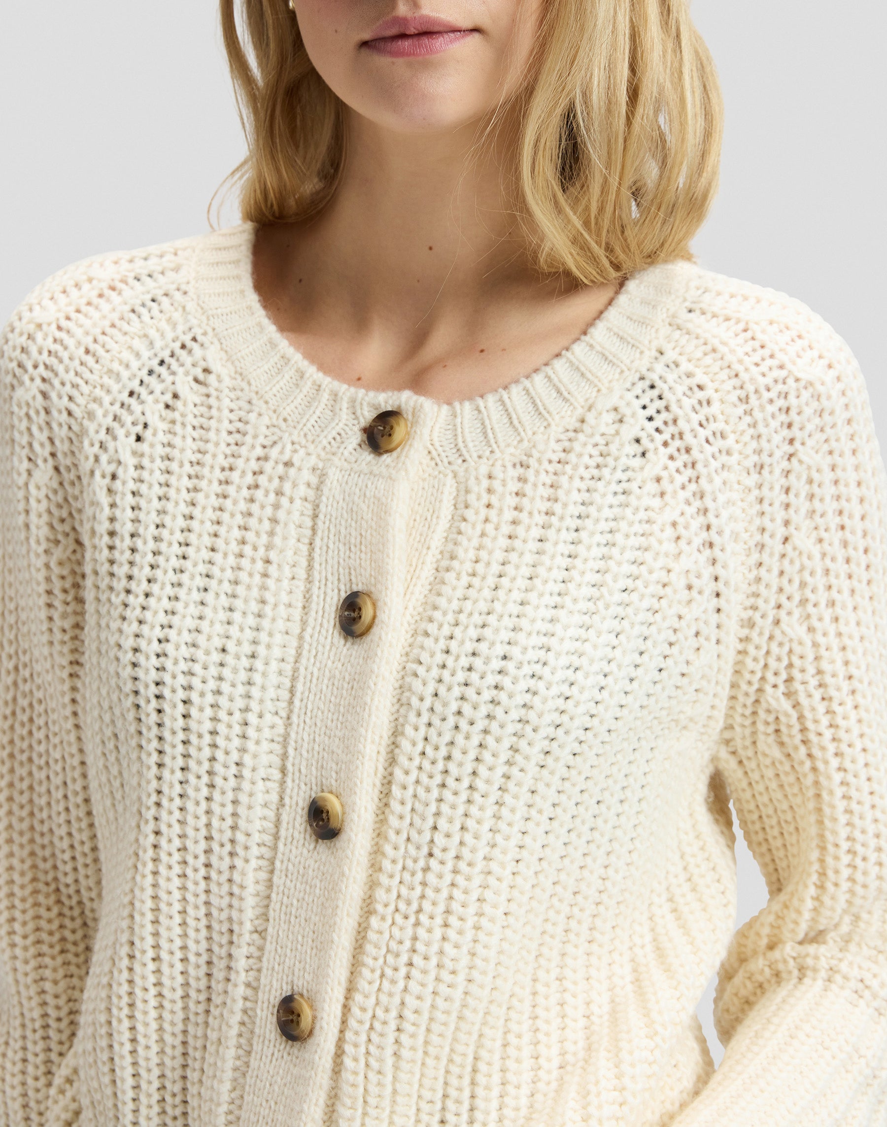 Strickjacke Chunky in Ecru Pullover Lee