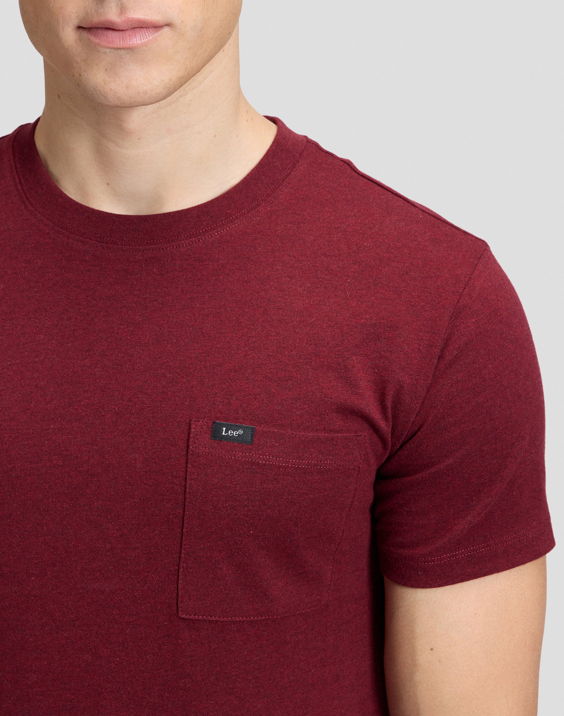 T-Shirt Ultimate Pocket in Port Mele T-Shirts Lee