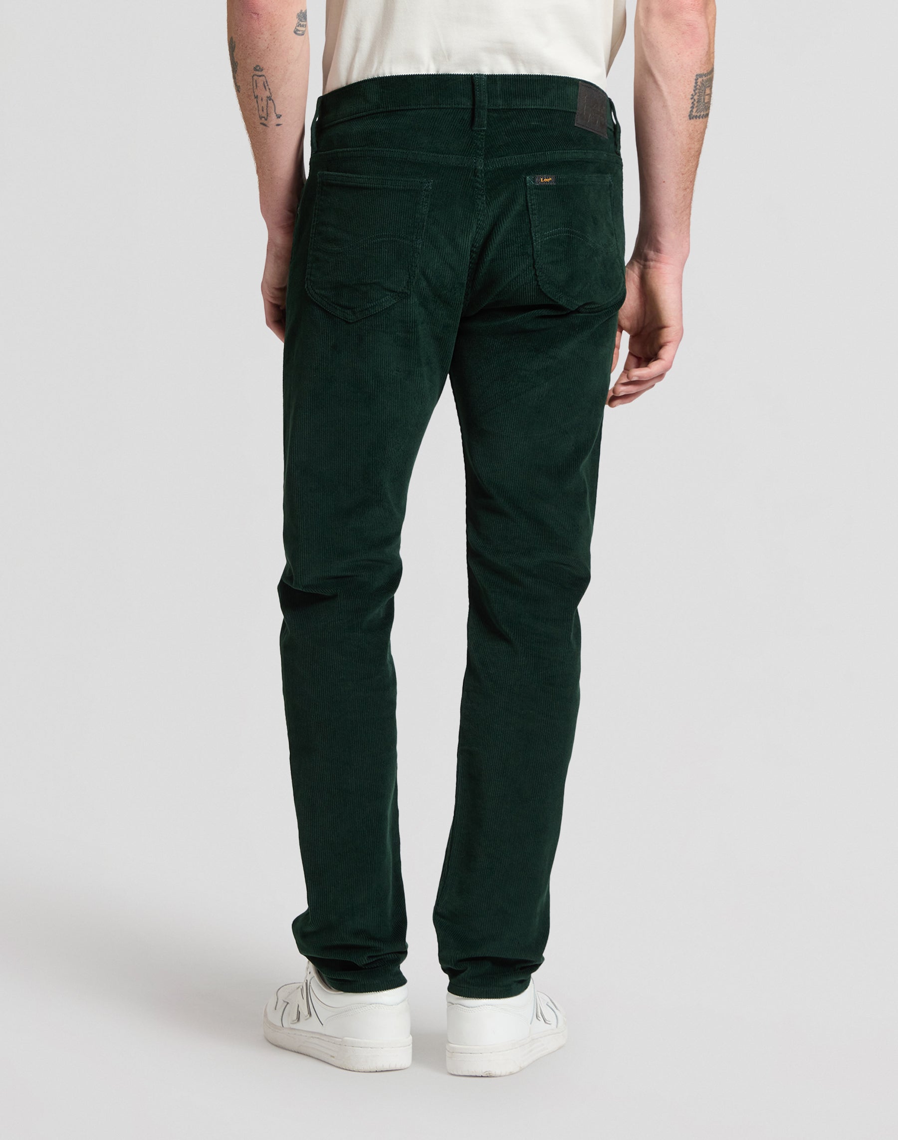 Cordhose Rider in Scarab Hosen Lee