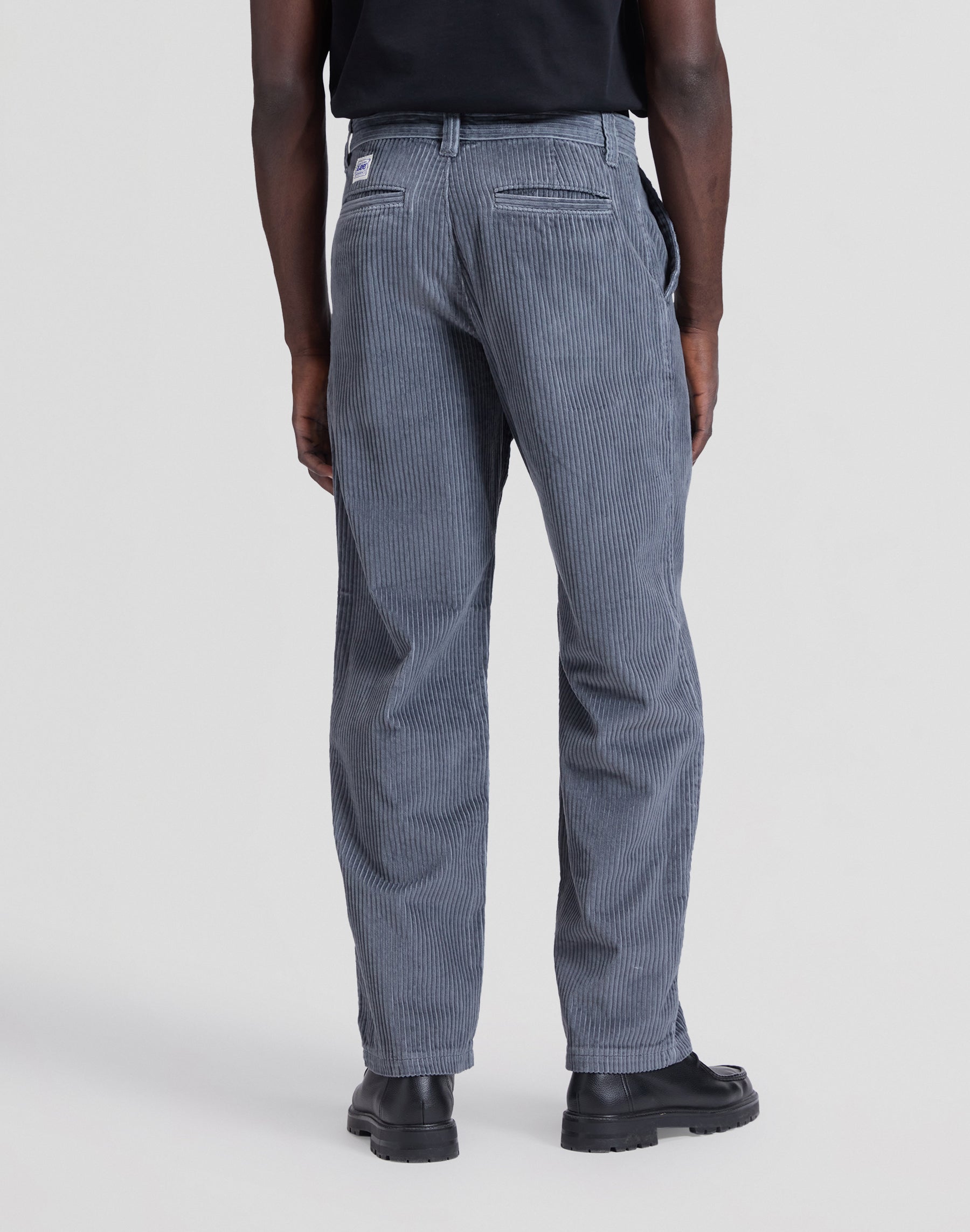 Cordhose Loose Workwear Chino in Turbulence Hosen Lee