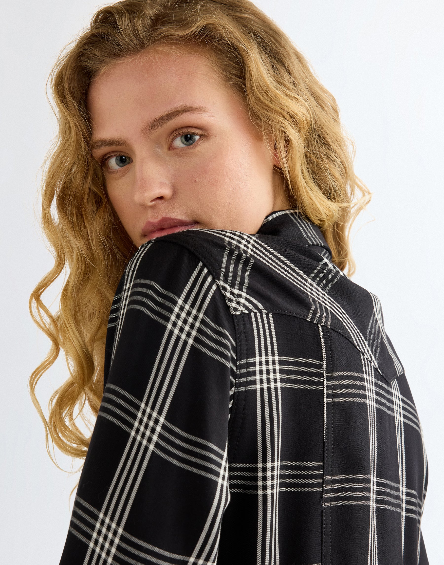 Langarmhemd Western in Black Hemden Wrangler