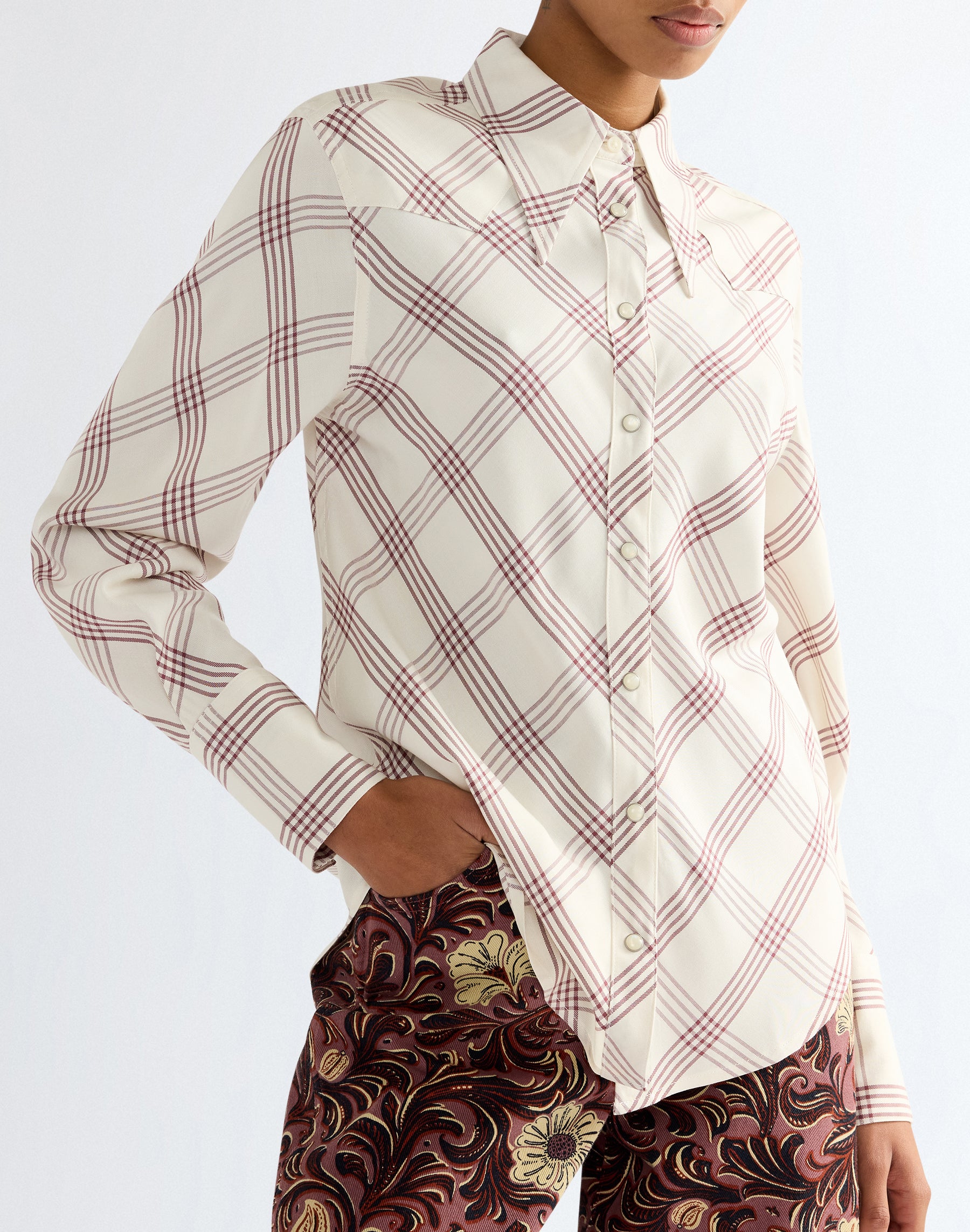 Langarmbluse Drama Collar in Bylthe Hemden Wrangler