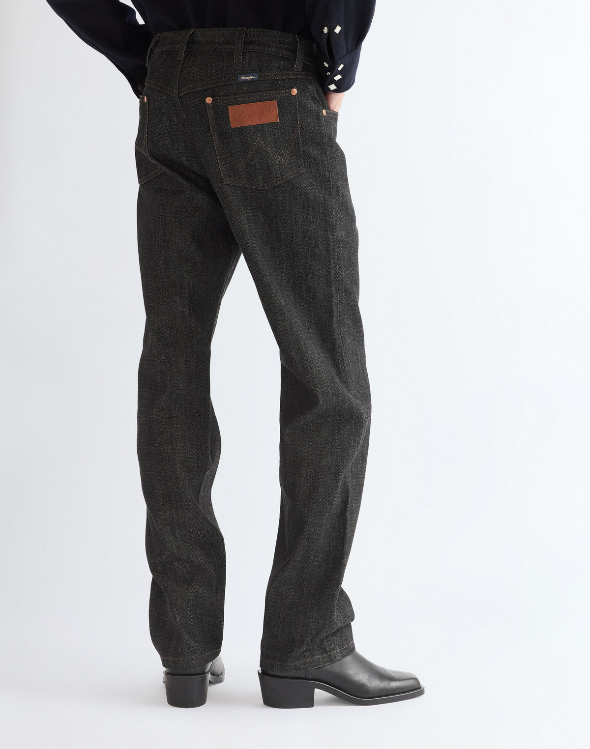 Jeans 13Mwz in Black Raw Jeans Wrangler
