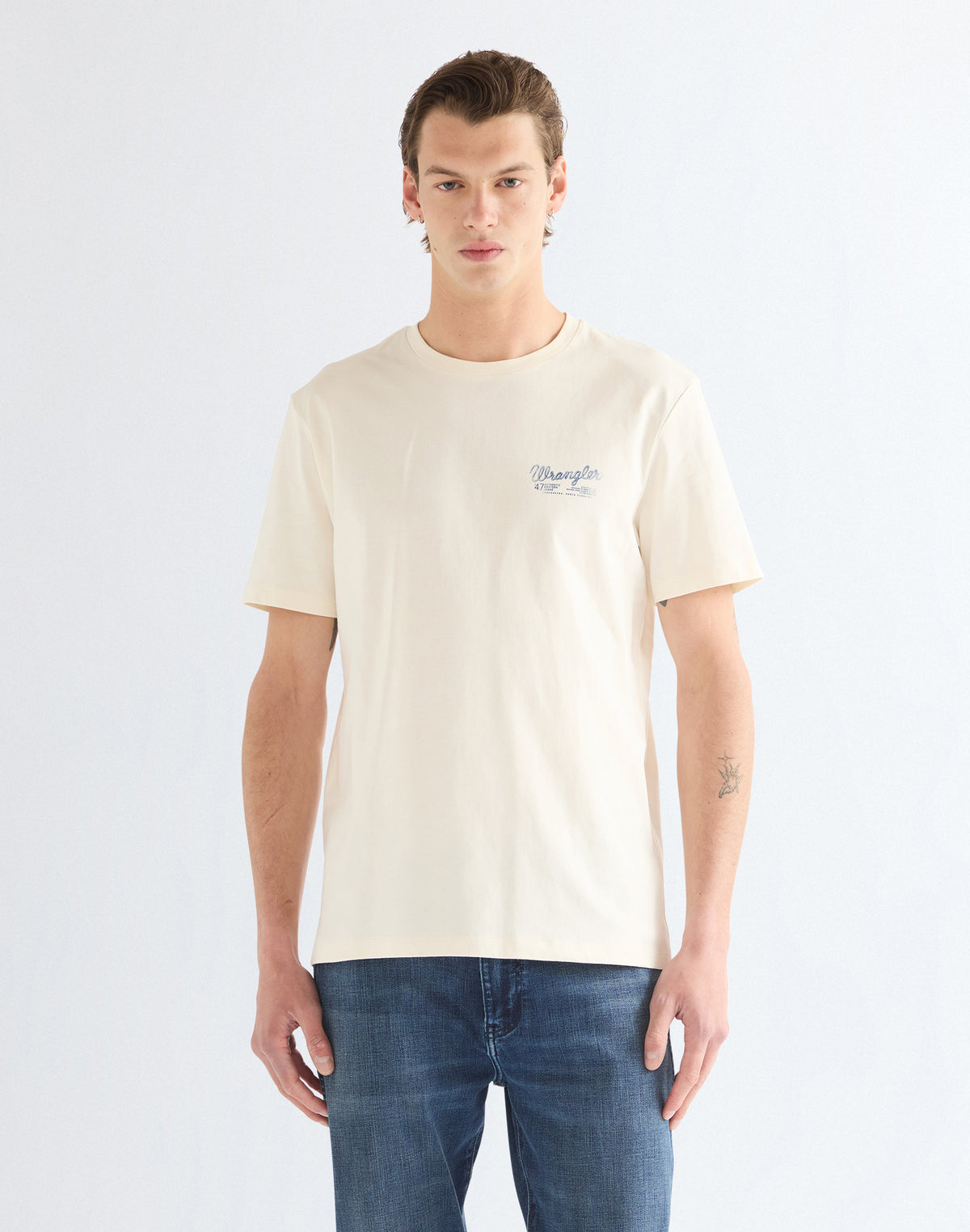 T-Shirt Graphic in Egret T-Shirts Wrangler