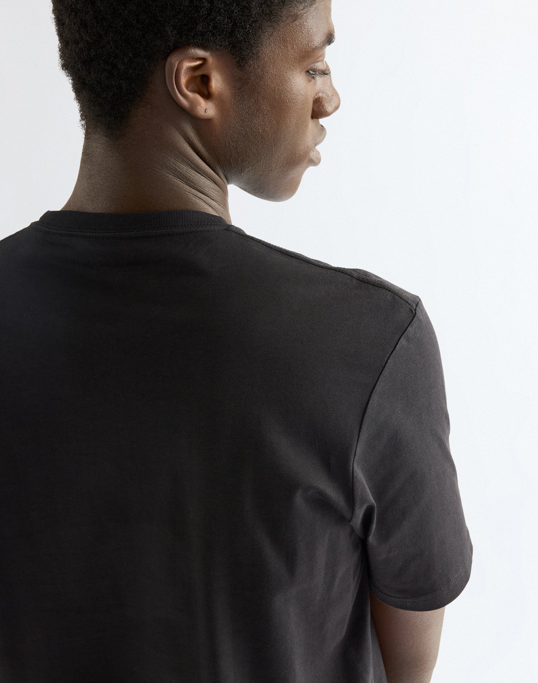 T-Shirt Americana in Black Beauty T-Shirts Wrangler