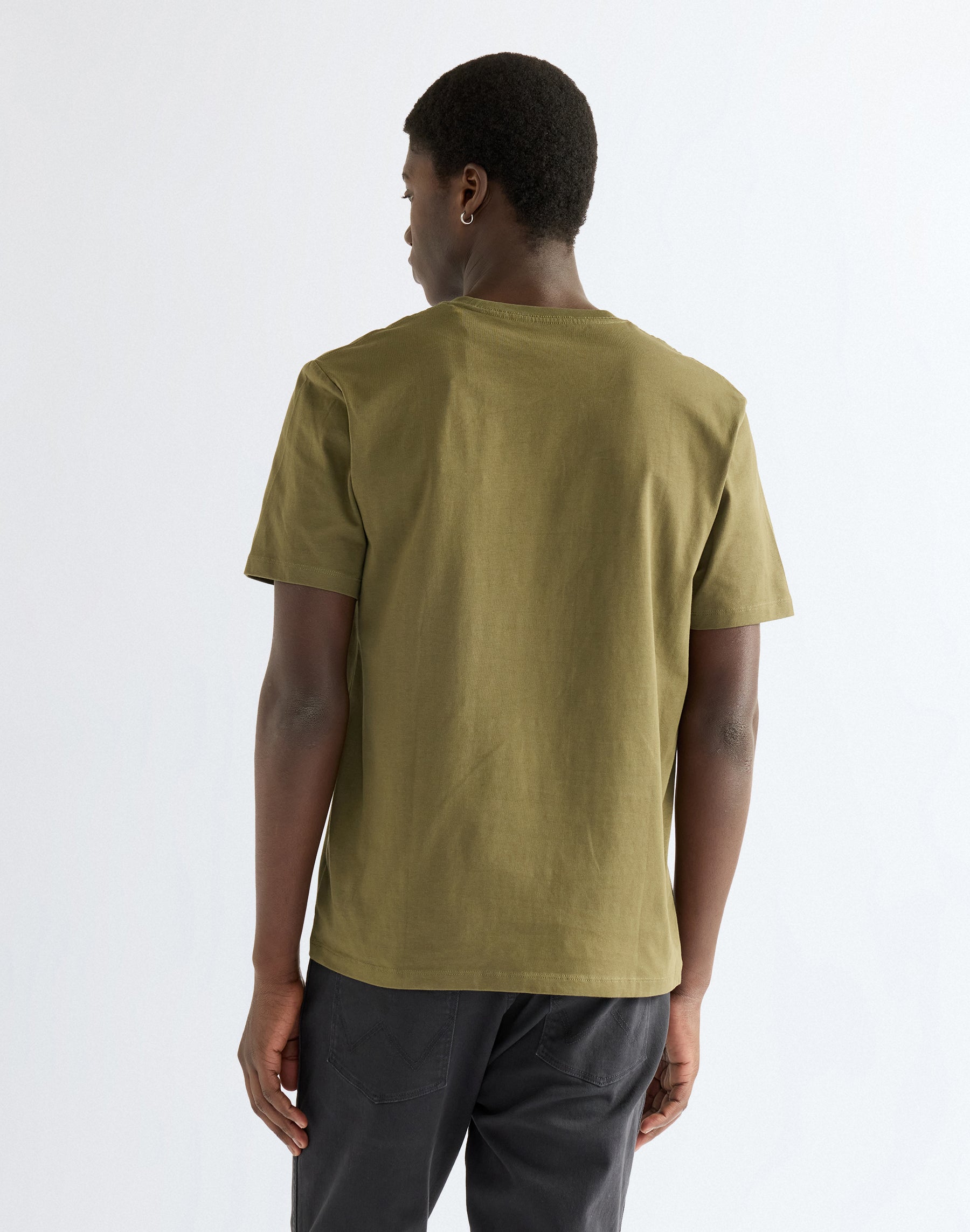 T-Shirt Small Graphic in Olive Night T-Shirts Wrangler
