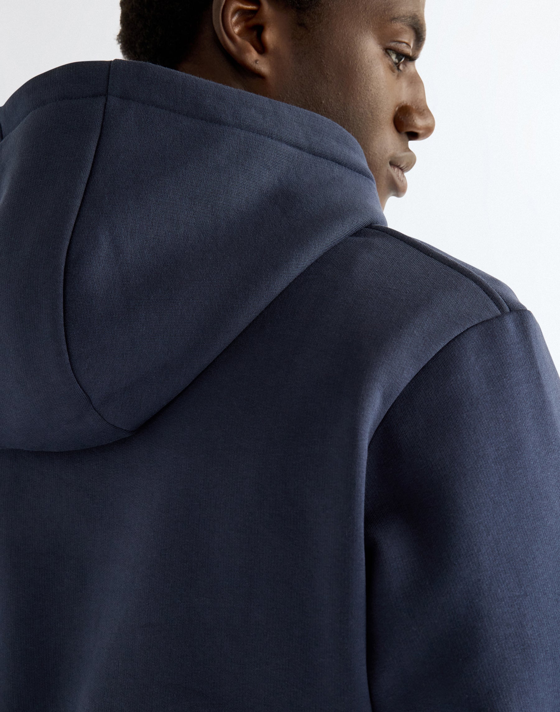 Kapuzenpullover Embroidery in Dark Sapphire Kapuzenpullover Wrangler