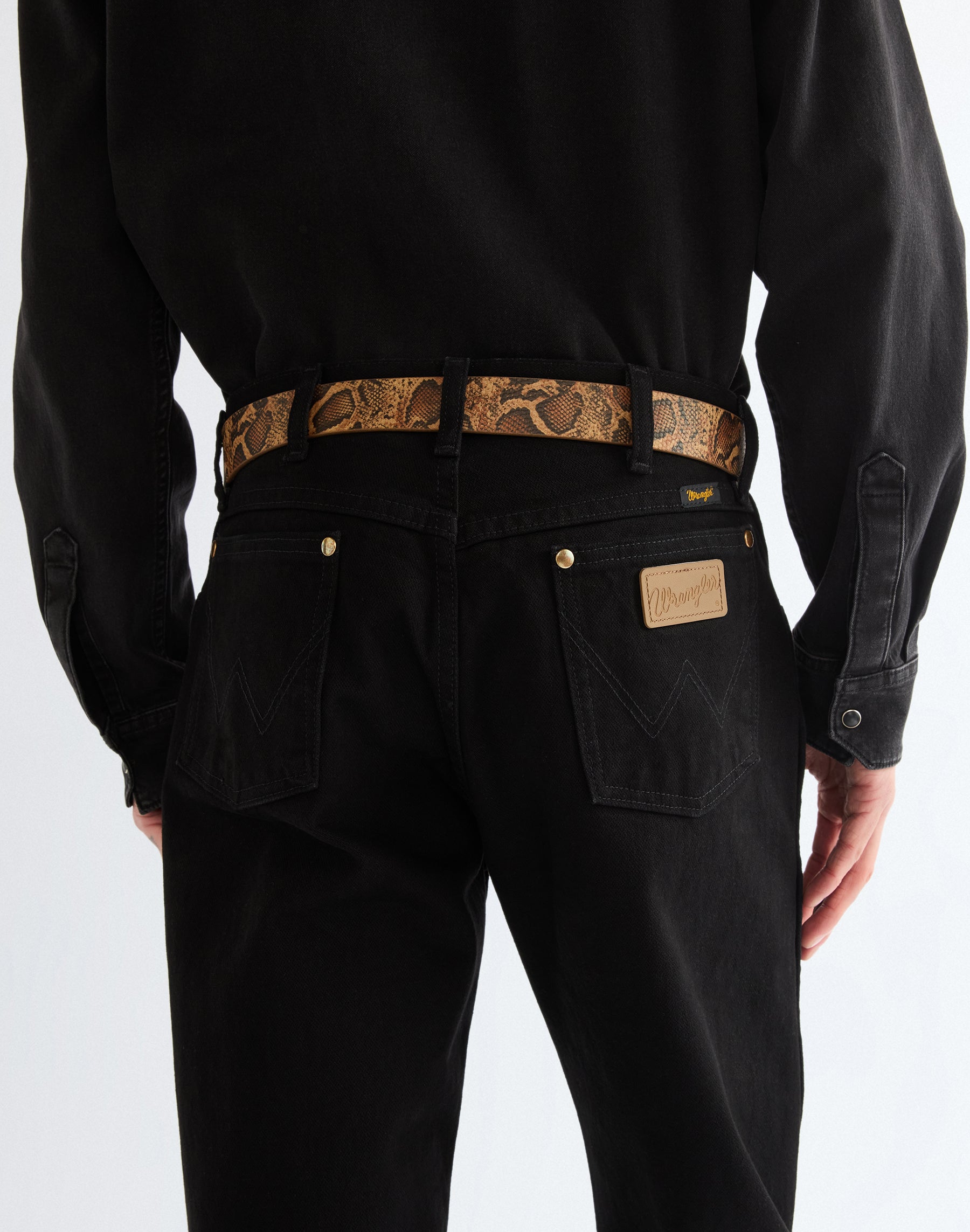 Gürtel Snake in Brown Gürtel Wrangler