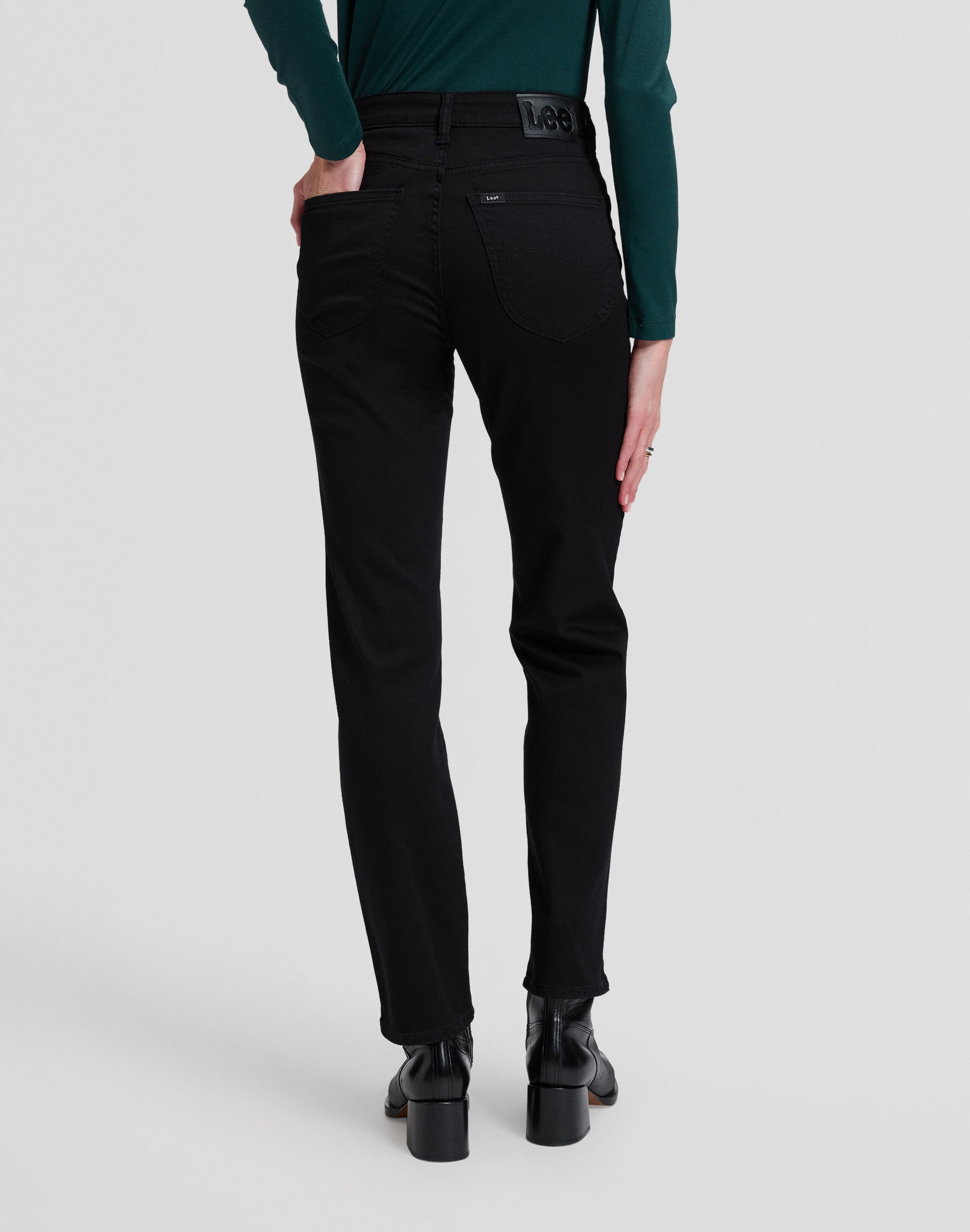 Jeans Carol in Base Black Jeans Lee