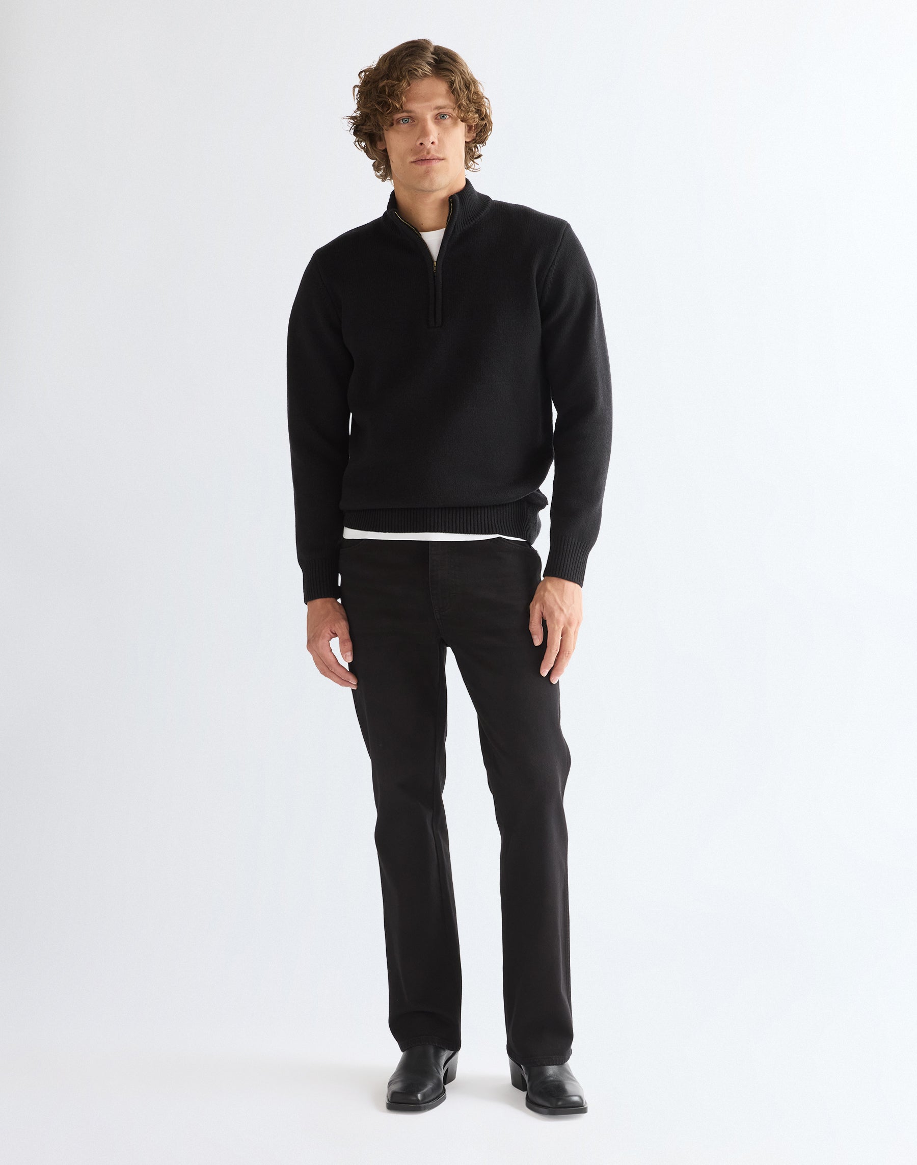 Pullover Quarter Zip in Black Pullover Wrangler
