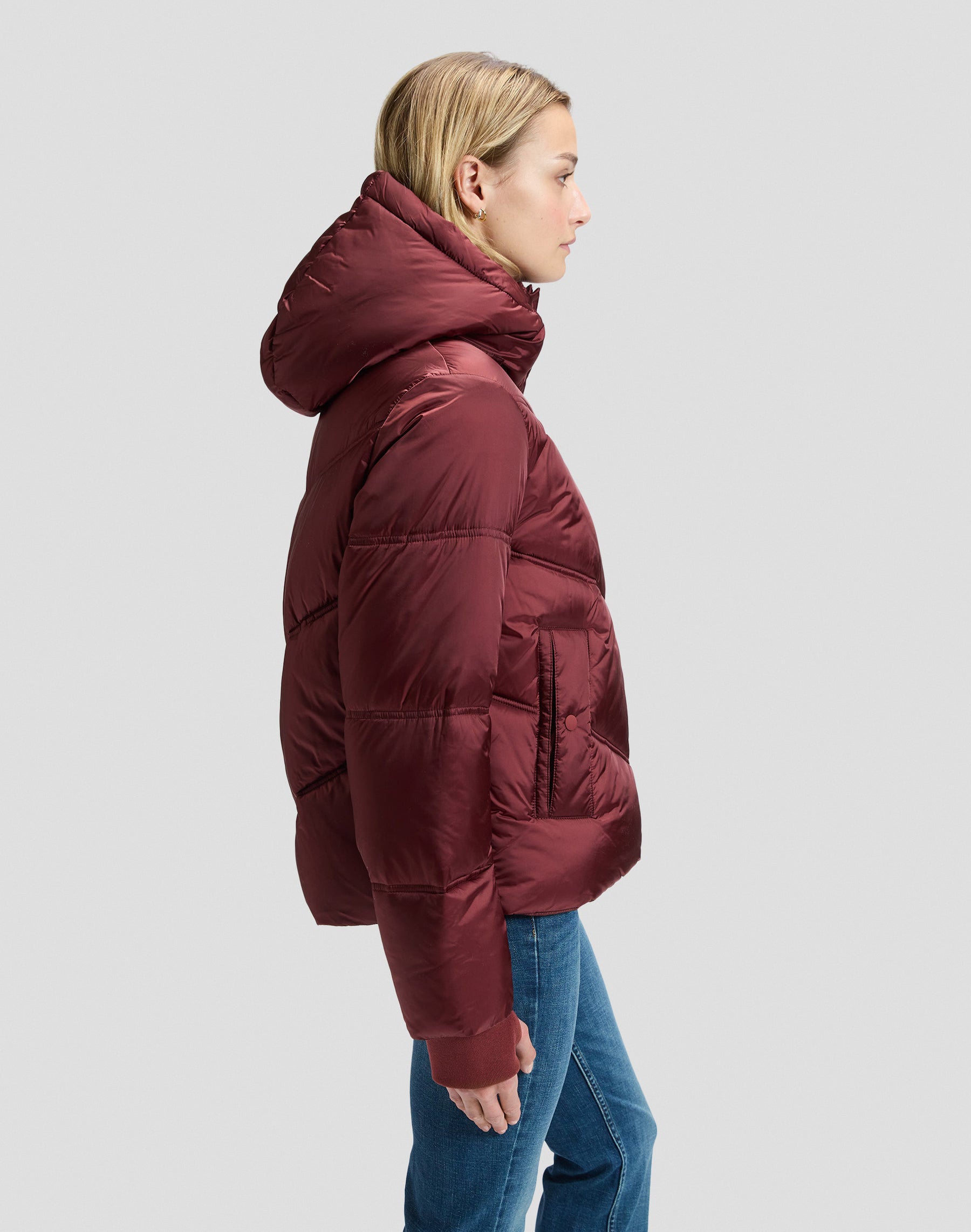 Winterjacke Short Hooded Puffer in Port Jacken Lee