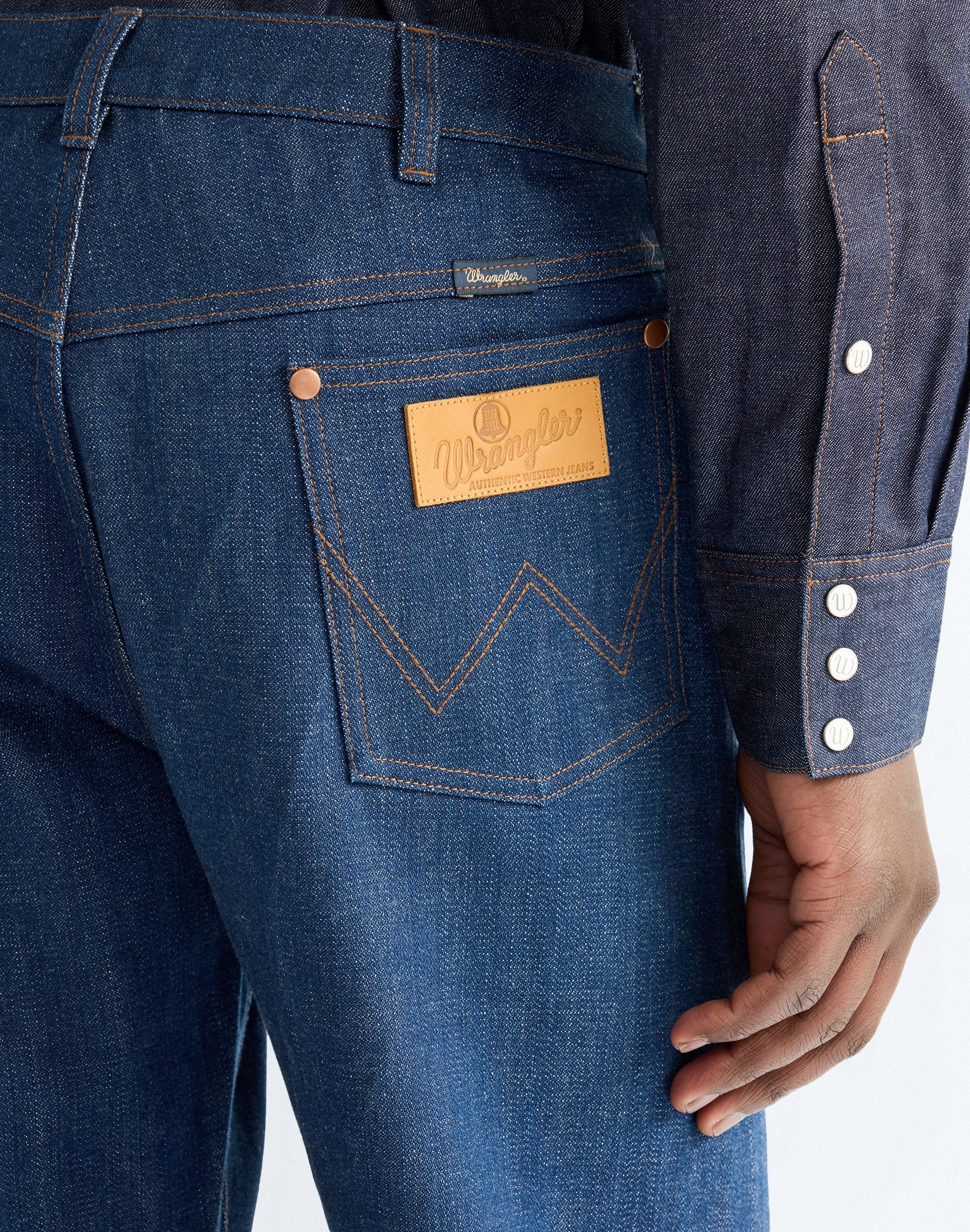Jeans 13Mwz in Indigo Raw Jeans Wrangler