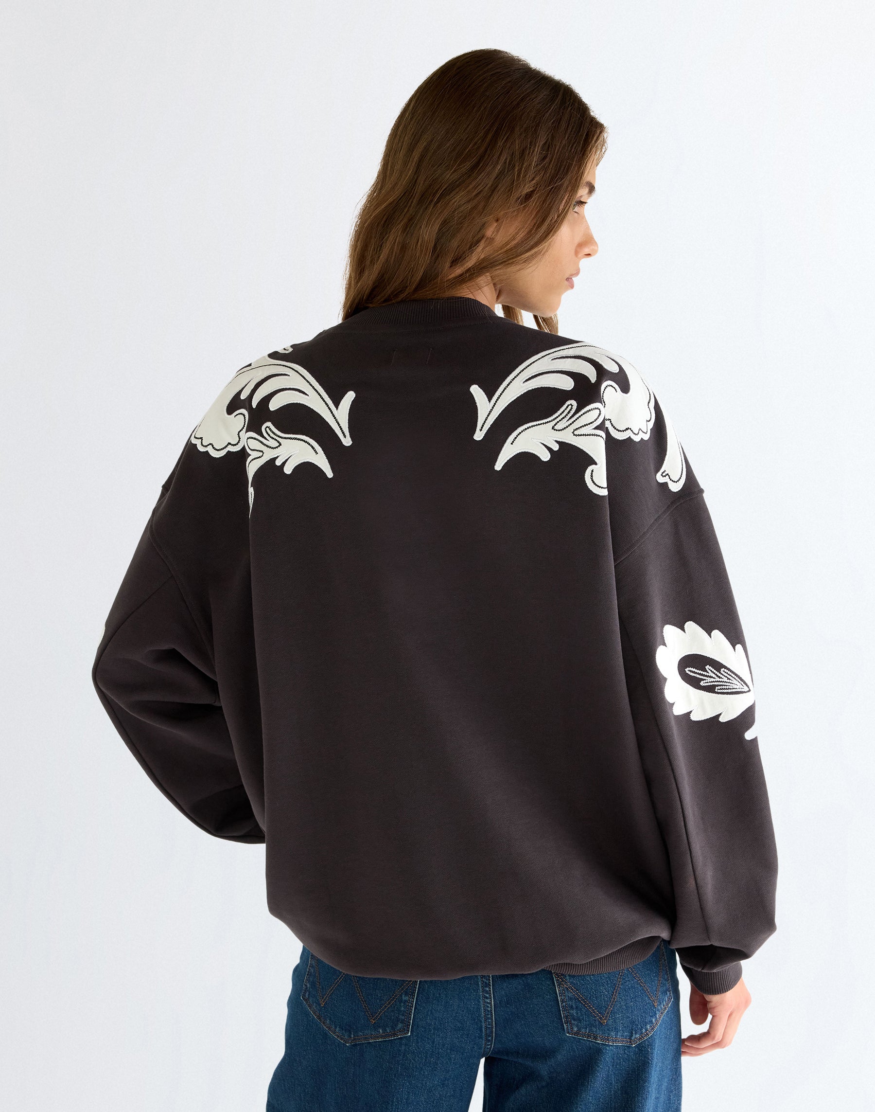 Sweatshirt Applique in Faded Black