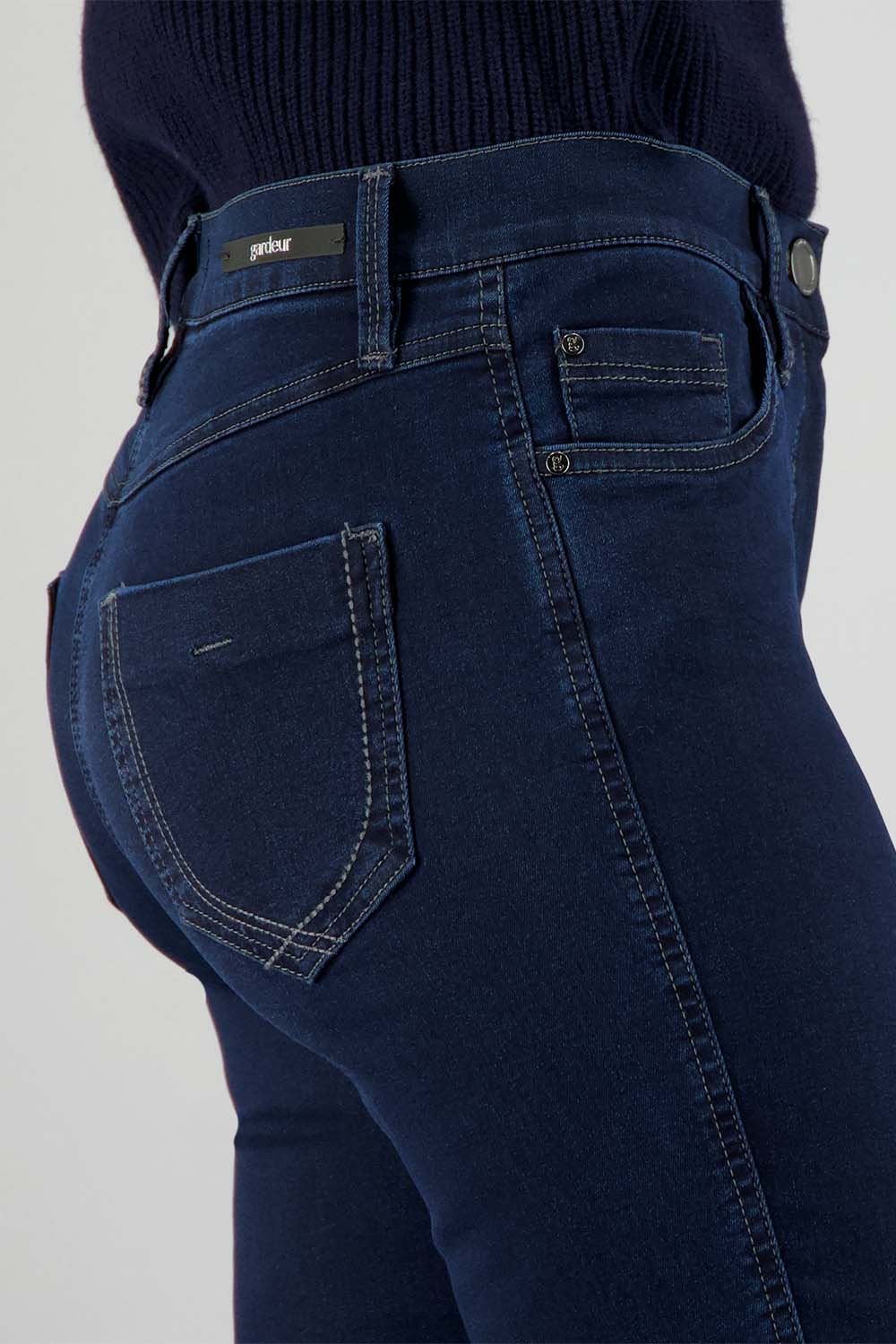 MAJA4 Jeans in Blue Black Jeans Gardeur