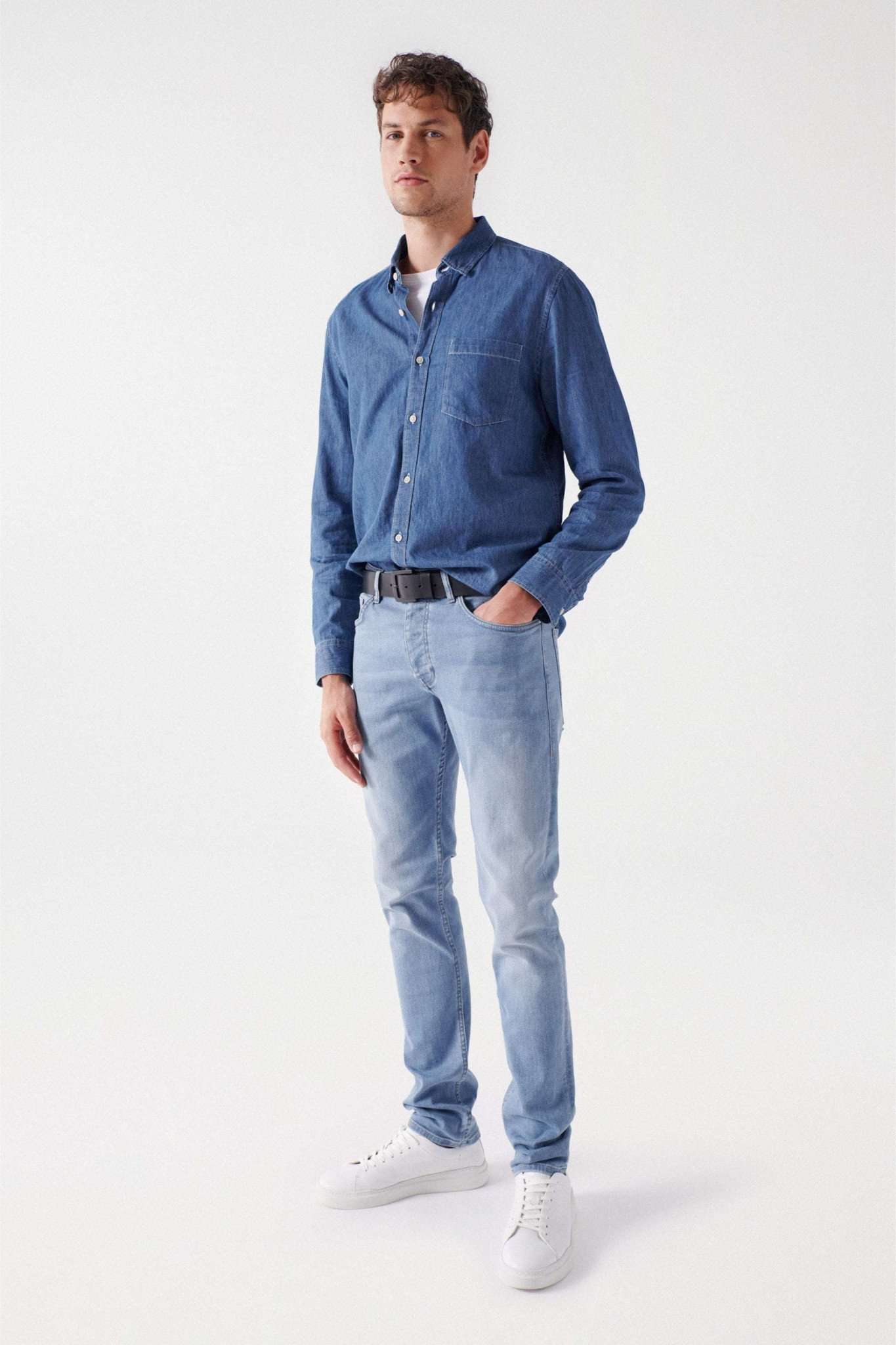 Denim Shirt in Medium Wash Hemden Salsa Jeans   