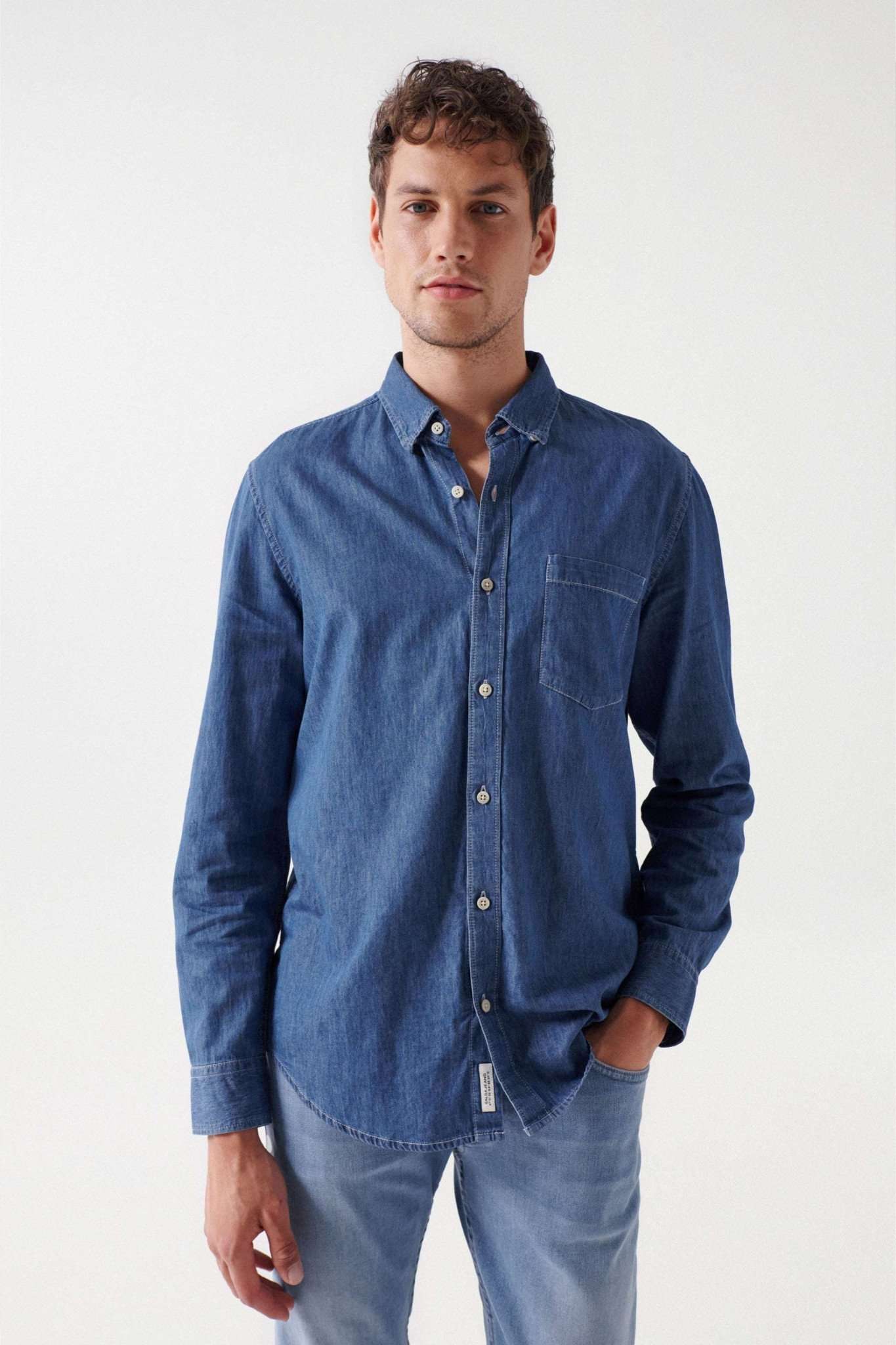 Denim Shirt in Medium Wash Hemden Salsa Jeans   