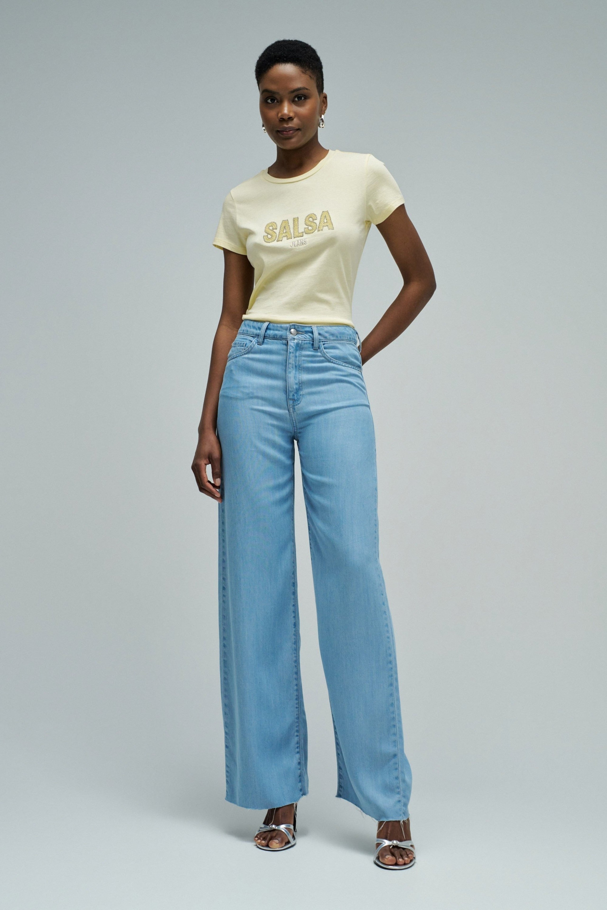 Institutional Beaded Branding T-Shirt in Medium Yellow T-Shirts Salsa Jeans