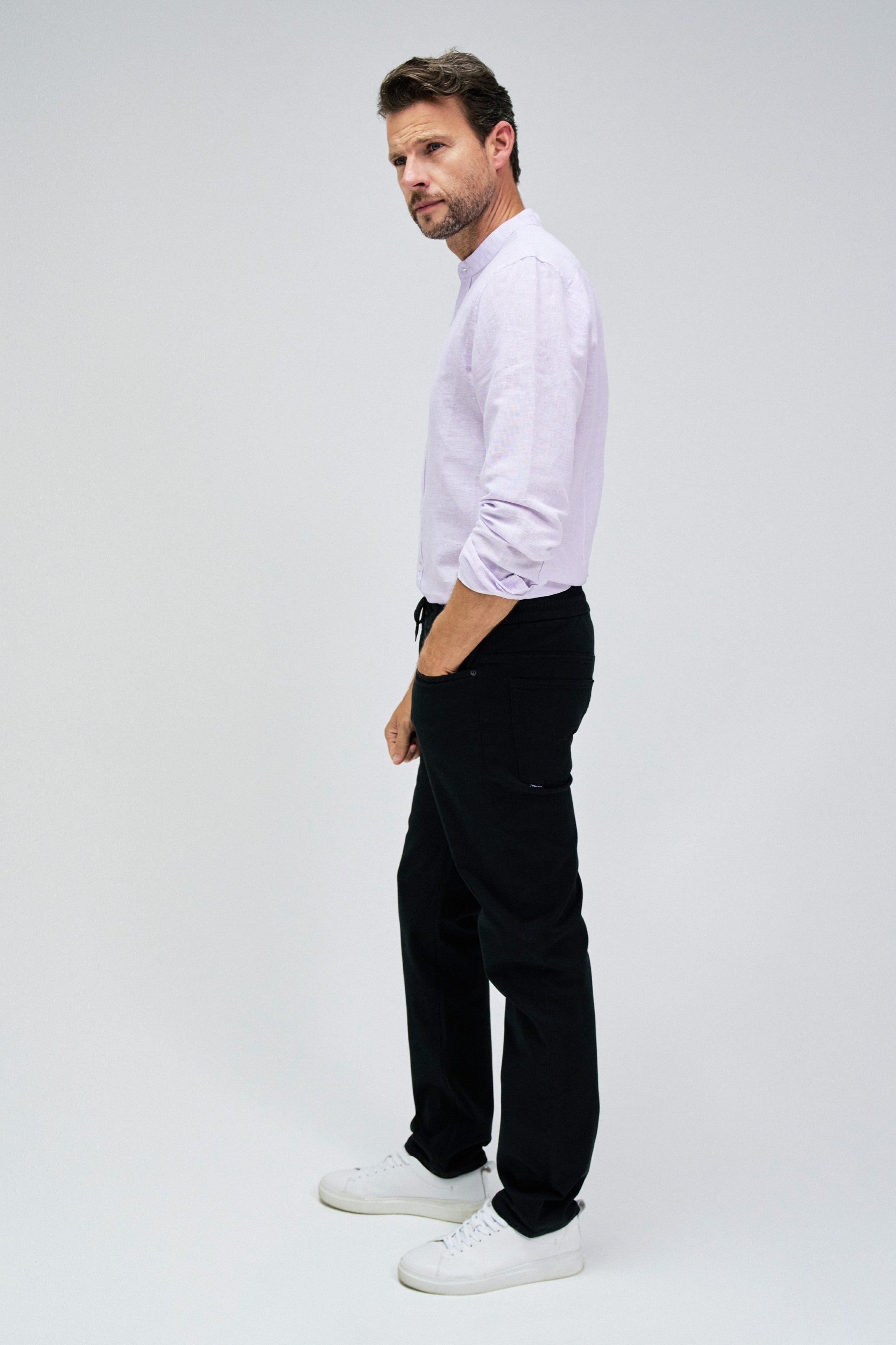 Regular Jogger S-Activ Colors in Black Hosen Salsa Jeans