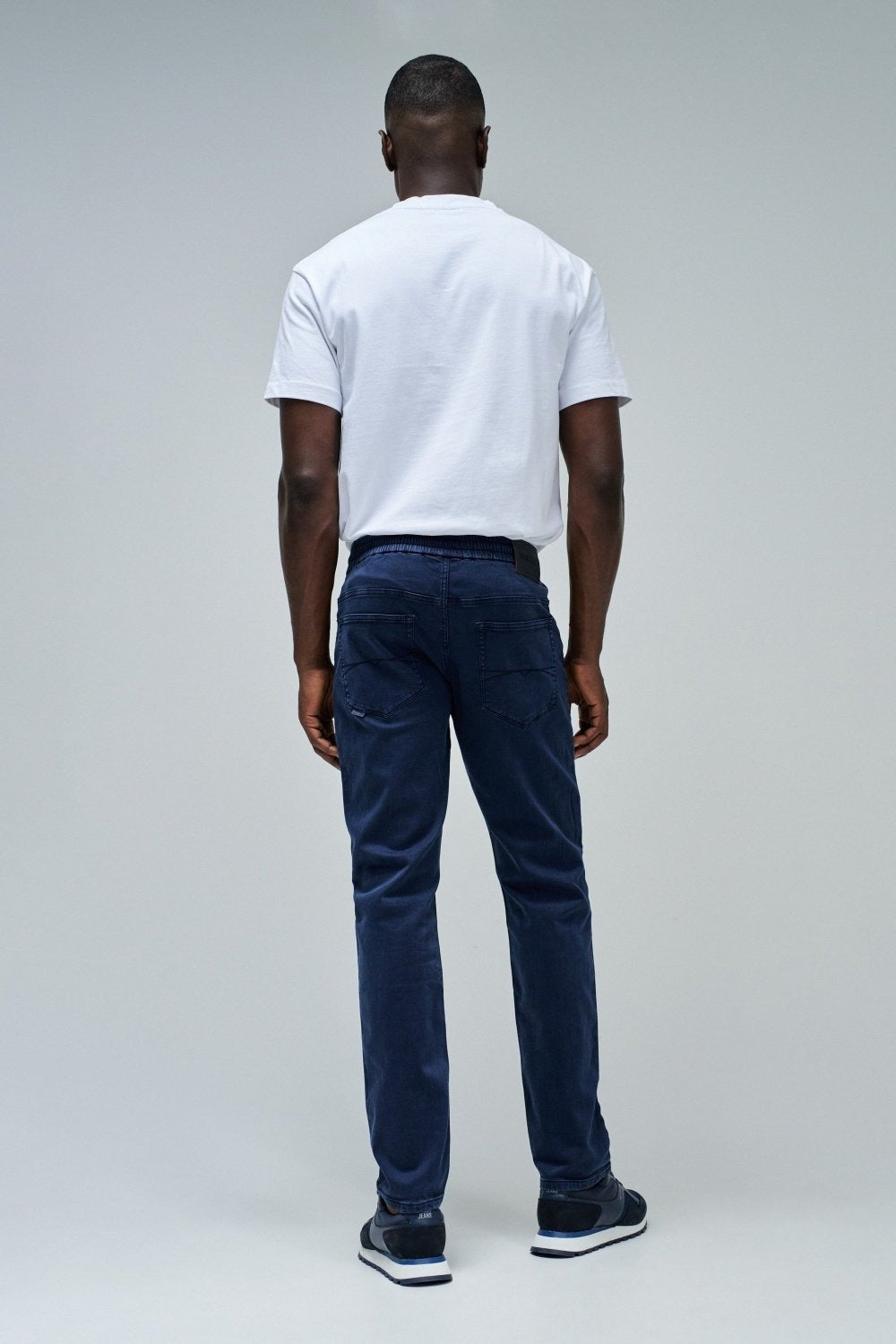 Regular Jogger S-Activ Colors in Dark Blue Hosen Salsa Jeans
