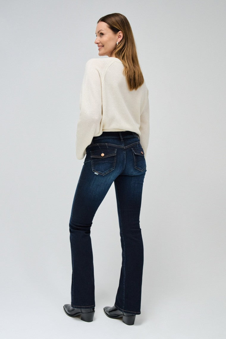 Wonder Bootcut Dark Wash in Medium Wash Jeans Salsa Jeans   