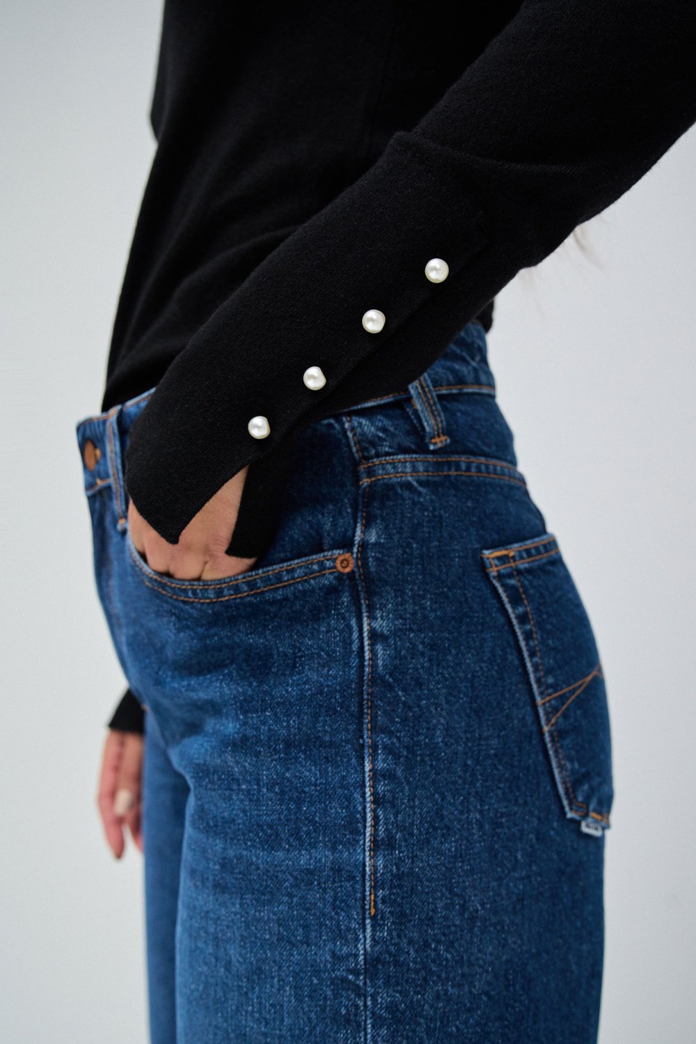 Long-Sleeve Sweater in Black Pullover Salsa Jeans   