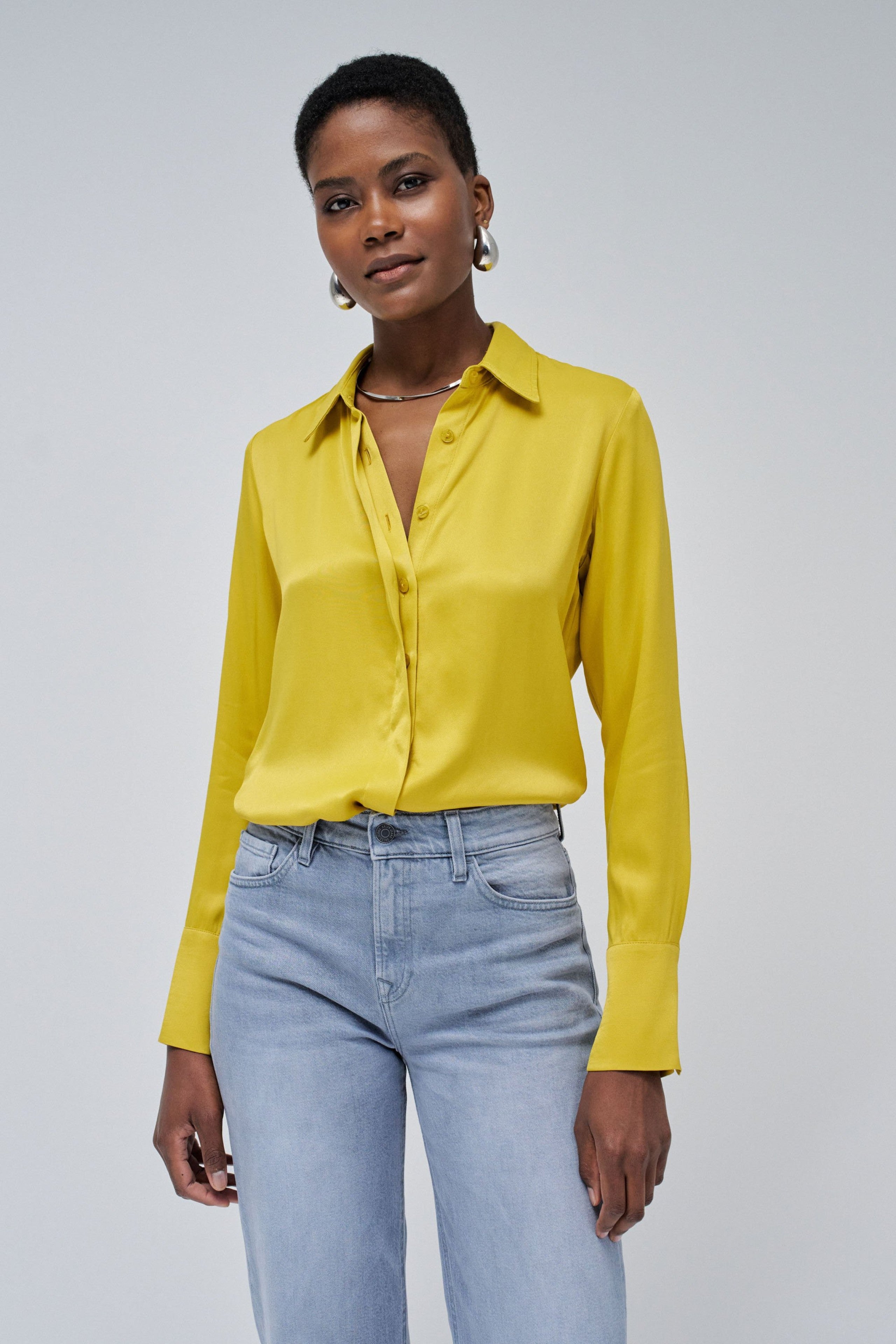 Satin Basic Shirt with Placket Detail in Light Yellow Hemden Salsa Jeans   