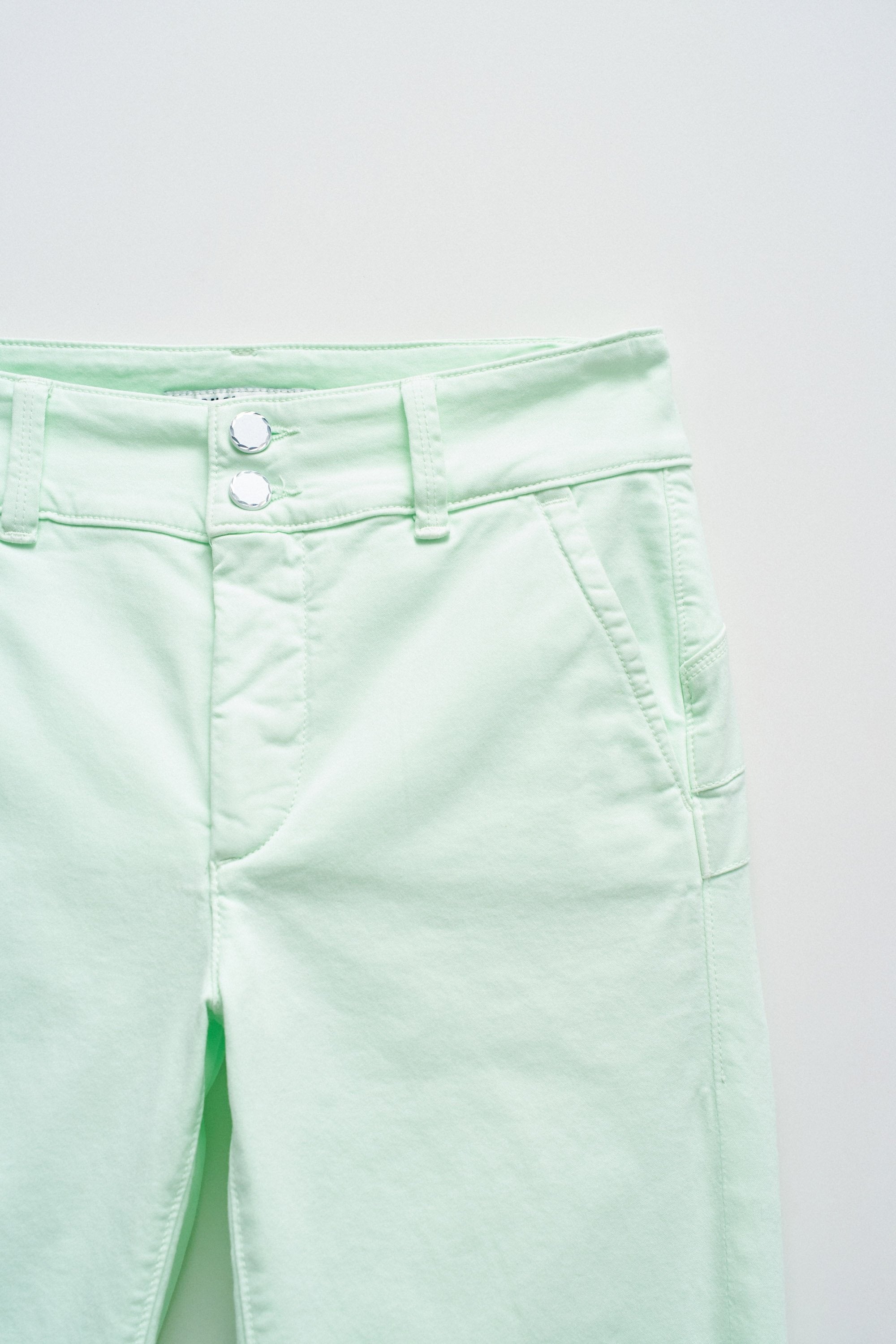 Secret Chino in Light Green V1 Hosen Salsa Jeans