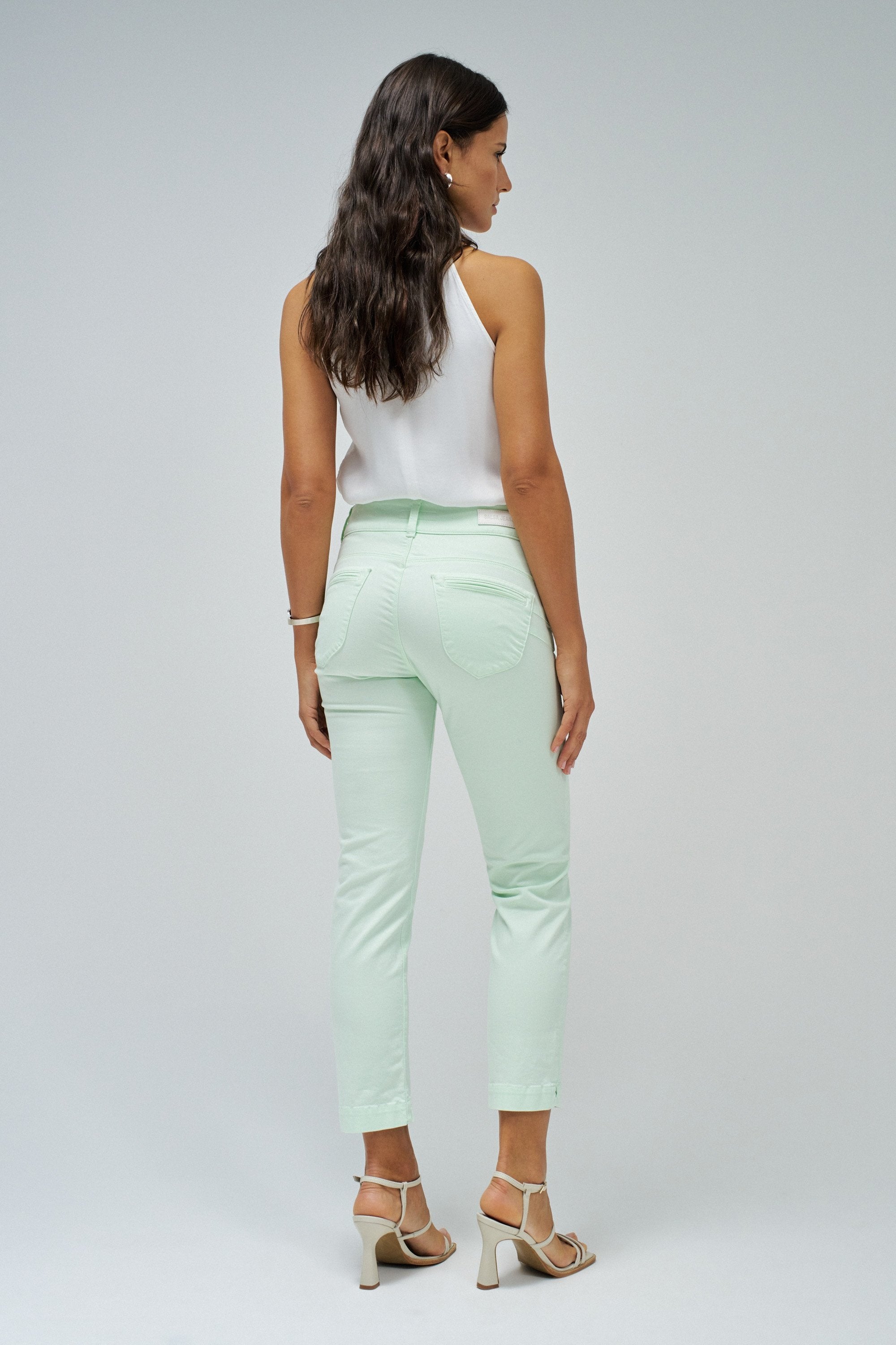 Secret Chino in Light Green V1 Hosen Salsa Jeans