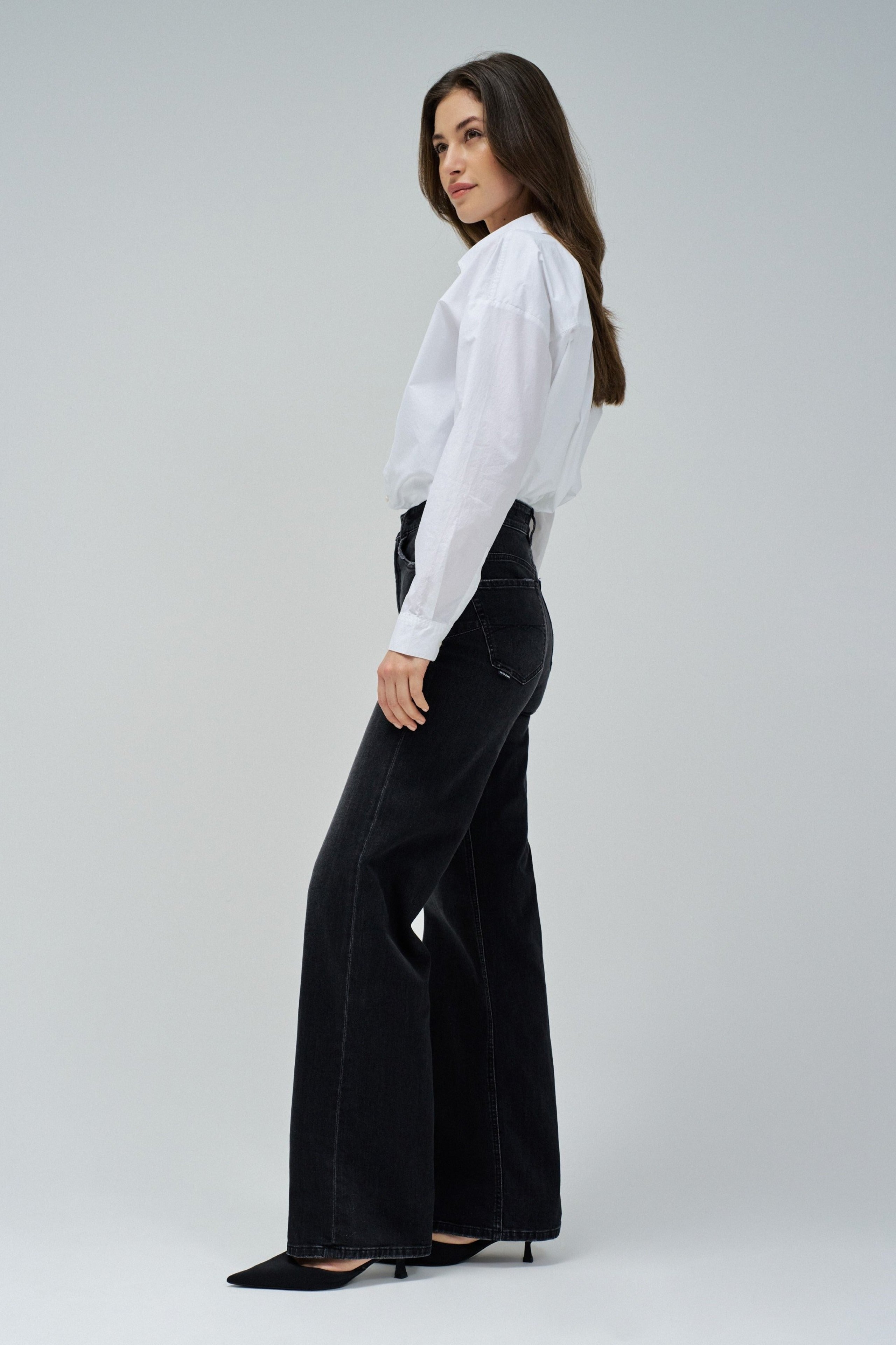 Faith Wide in Black Jeans Salsa Jeans