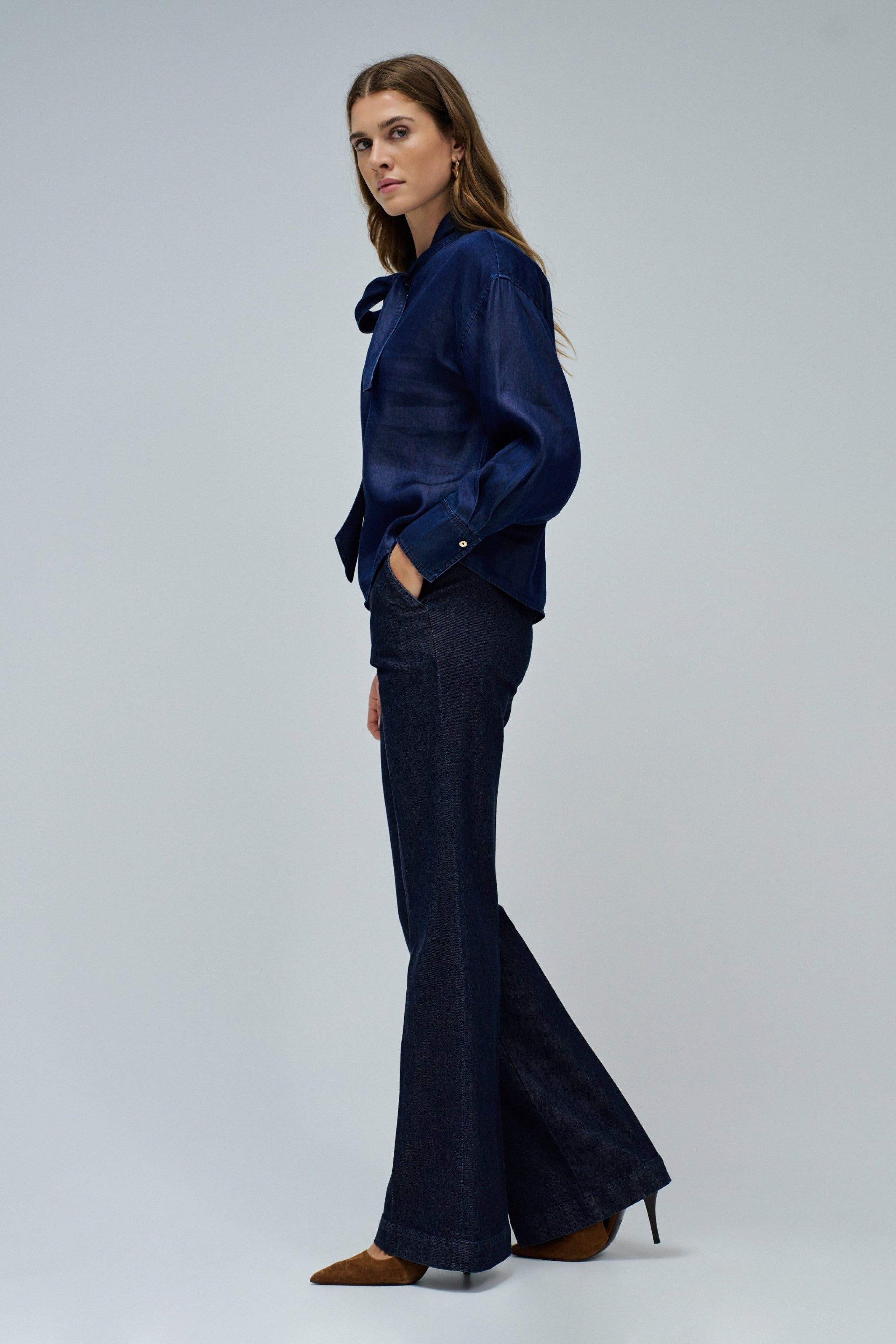 Blouse W/ Lace in Dark Wash Hemden Salsa Jeans