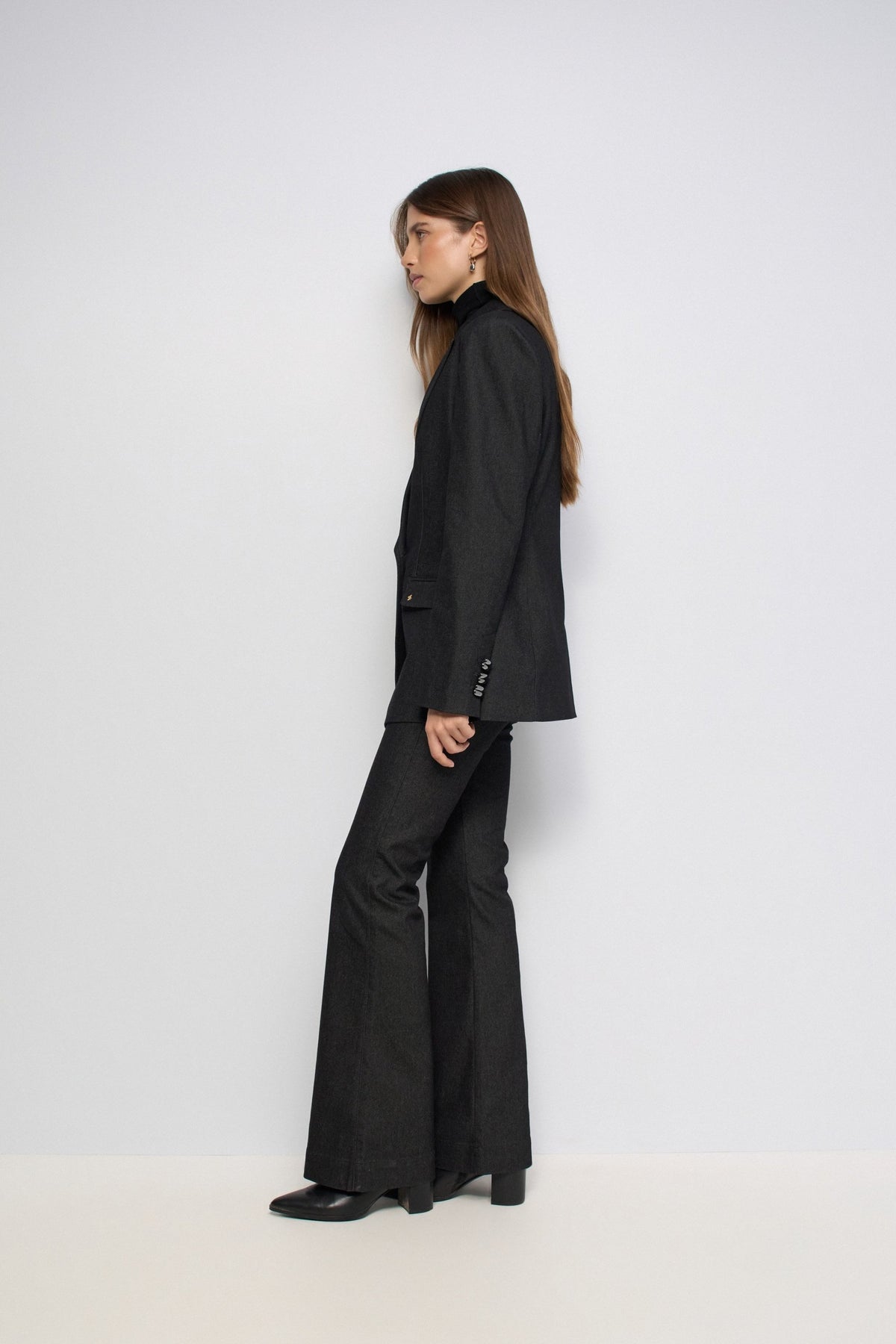 Dark Wash Blazer in Black Jacken Salsa Jeans