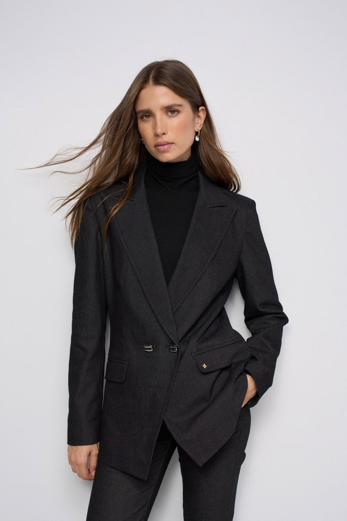 Dark Wash Blazer in Black Jacken Salsa Jeans