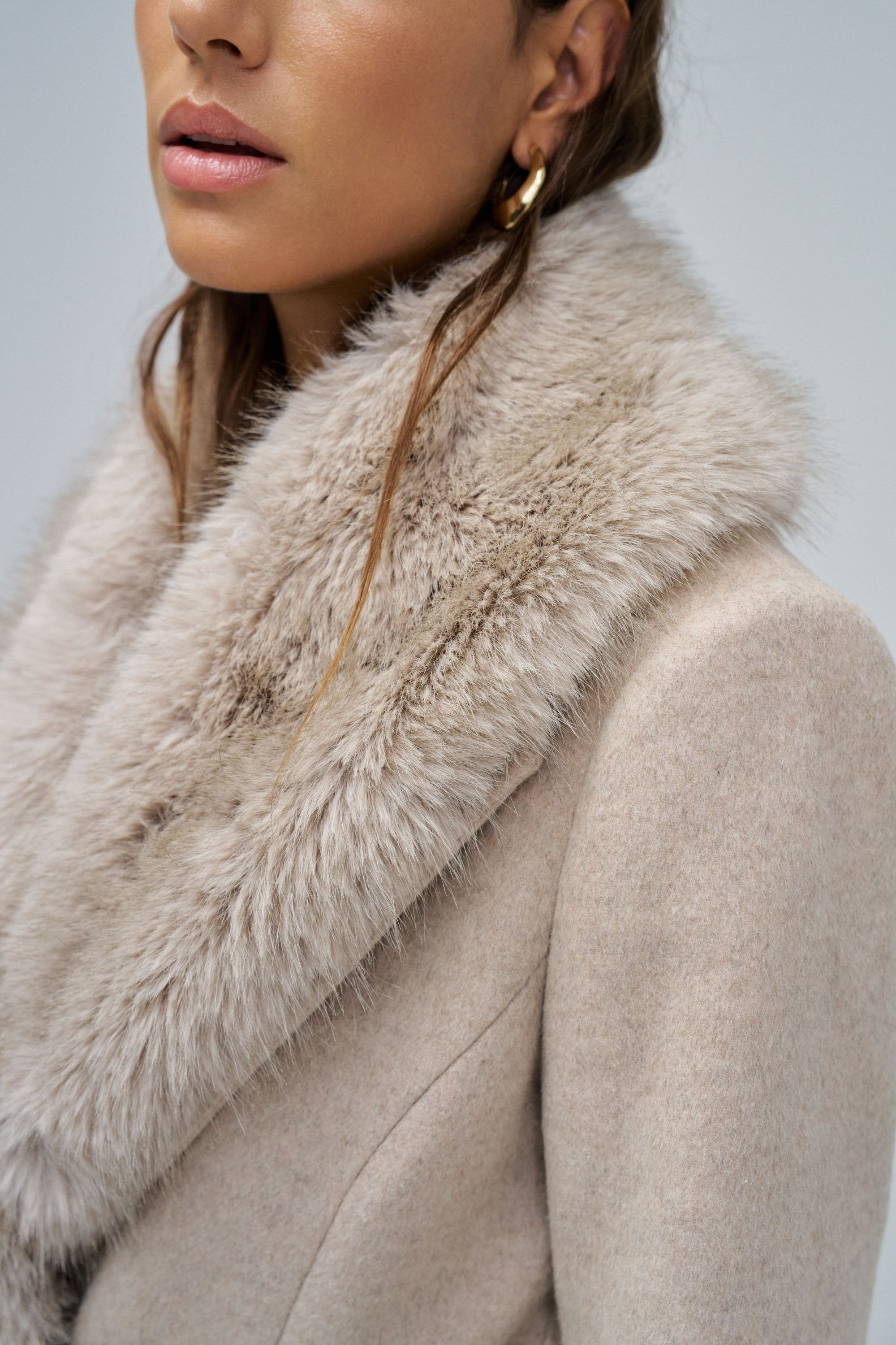 Long Wool Coat Faux Fur Belt in Medium Beige V1 Jacken Salsa Jeans