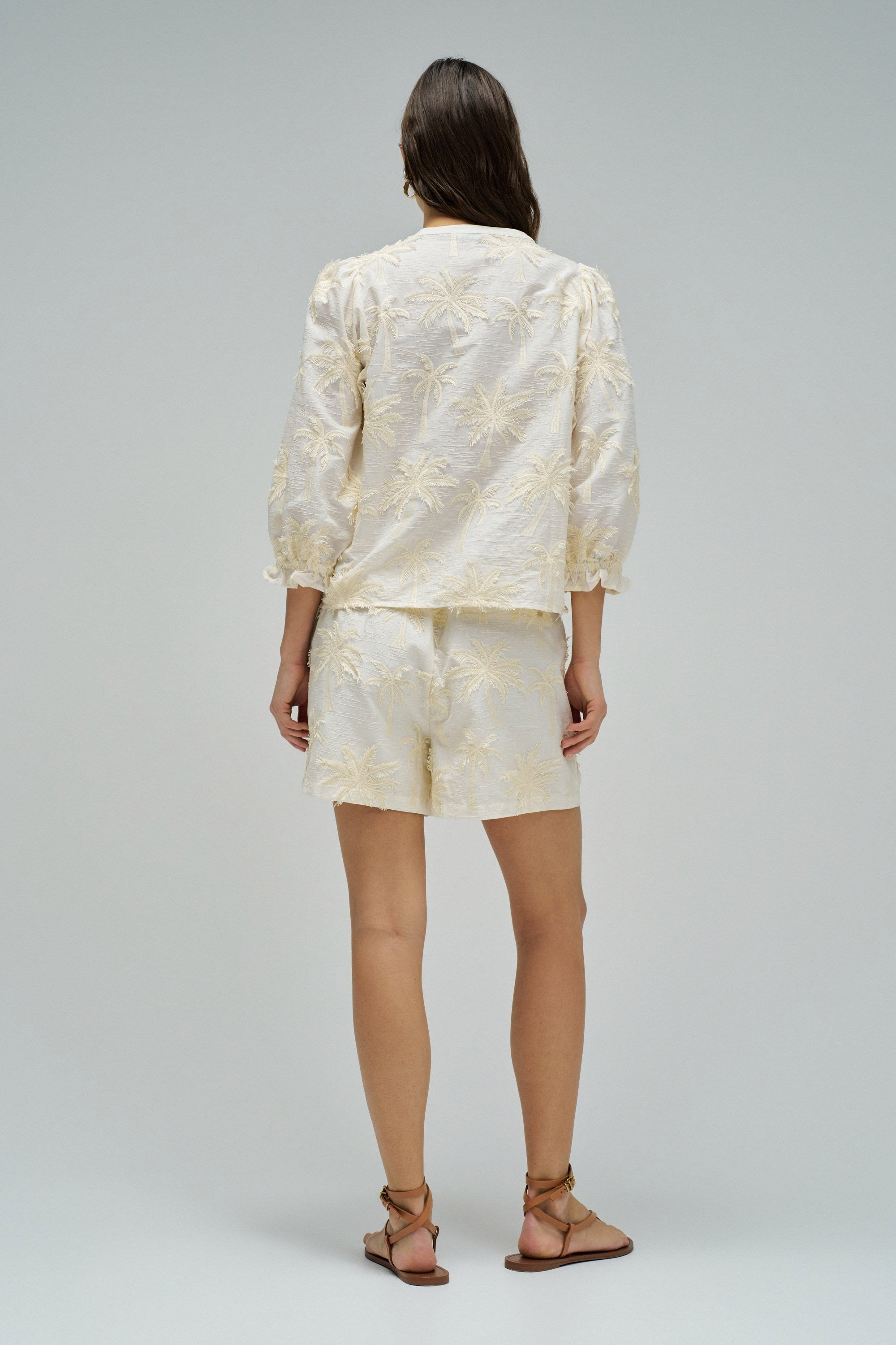 Blouse Textured 3D Fabric Effect in Light Pearl V1 Hemden Salsa Jeans