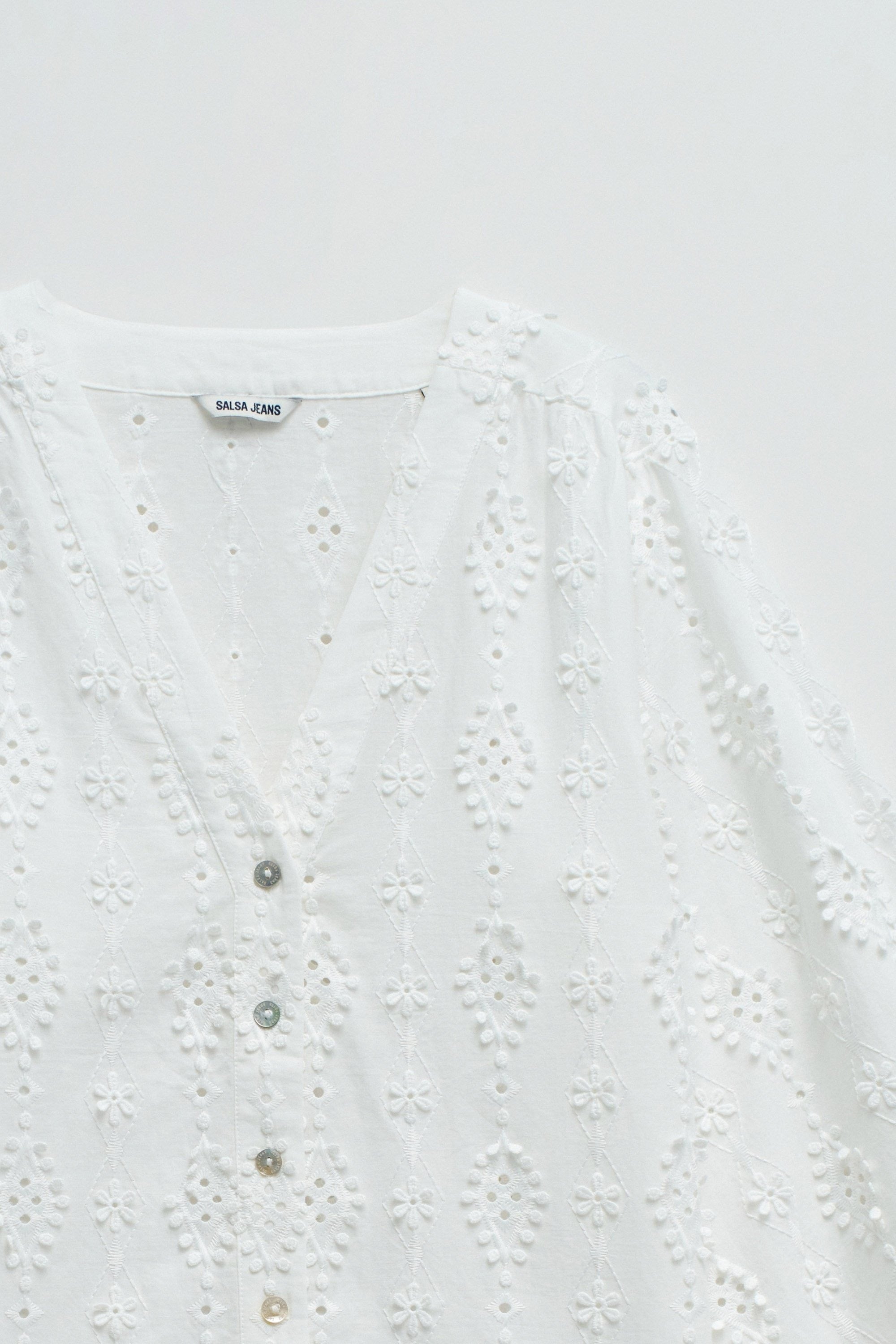 Textured Shirt Lace Detail in White Hemden Salsa Jeans