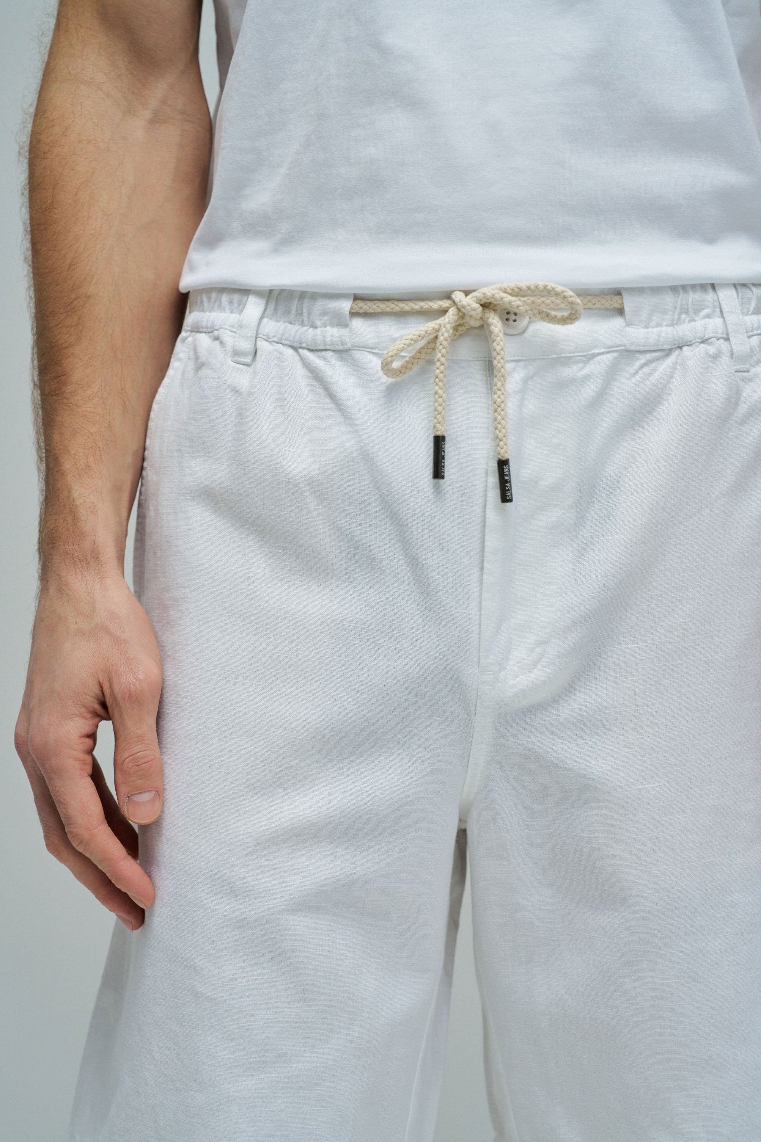 Cotton Linen Shorts in White Shorts Salsa Jeans