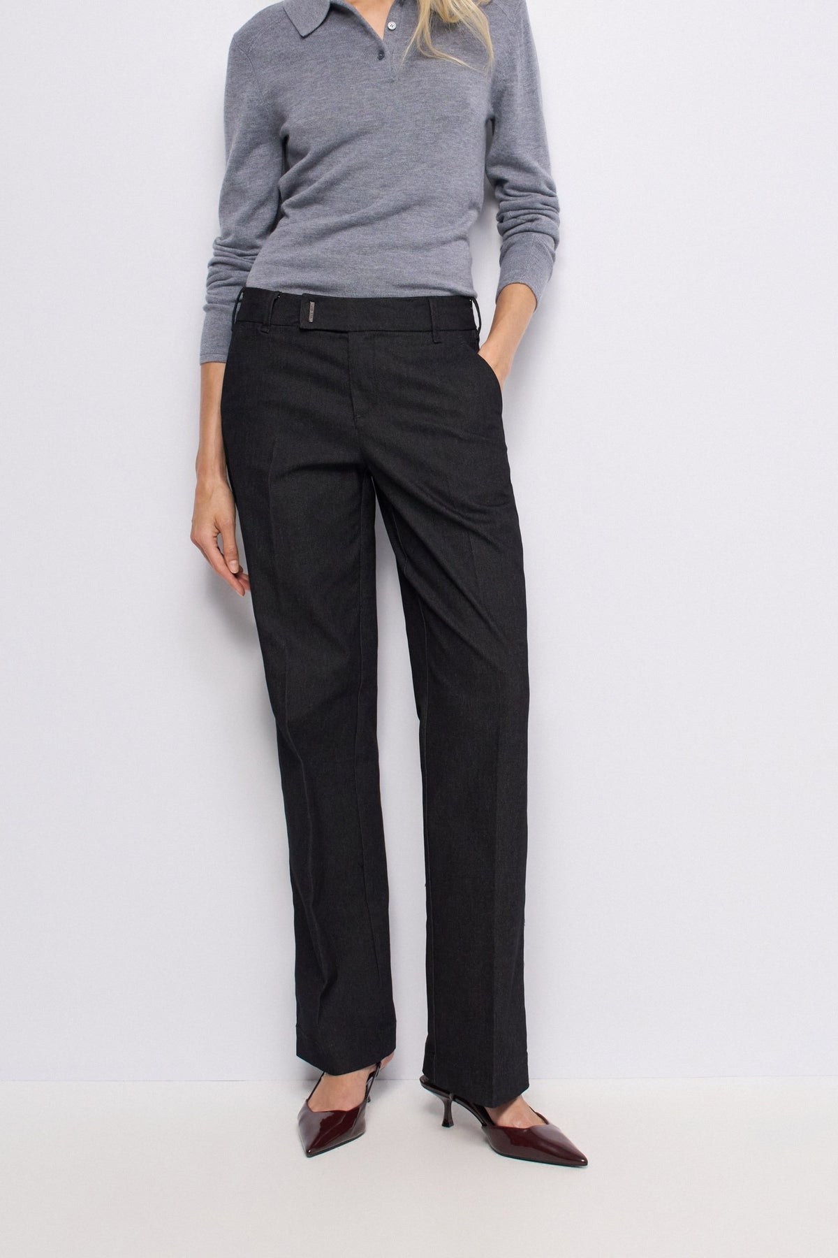 Flared Chino mit Taillendetail in Black Hosen Salsa Jeans