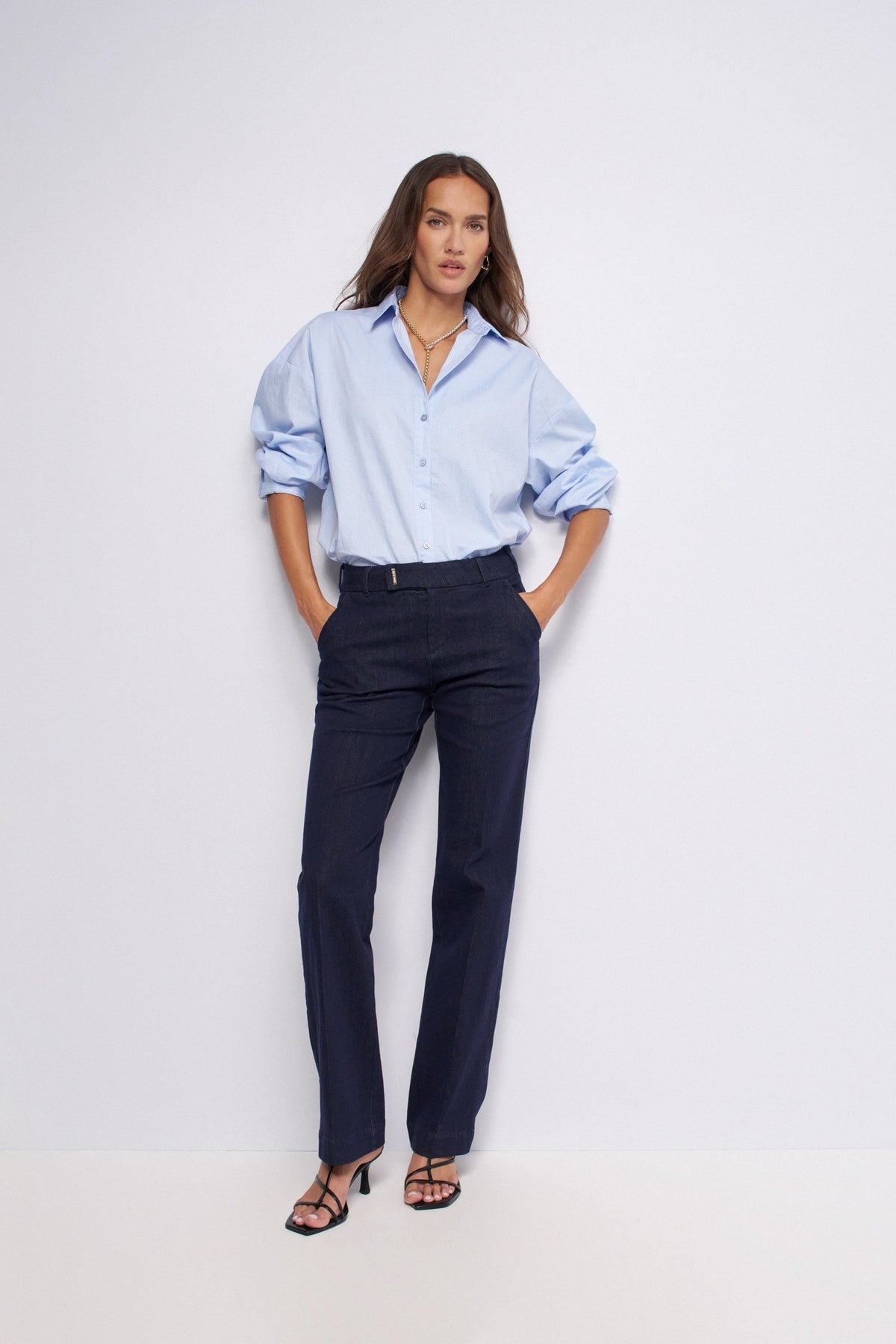 Flared Chino mit Taillendetail in Dark Wash Hosen Salsa Jeans