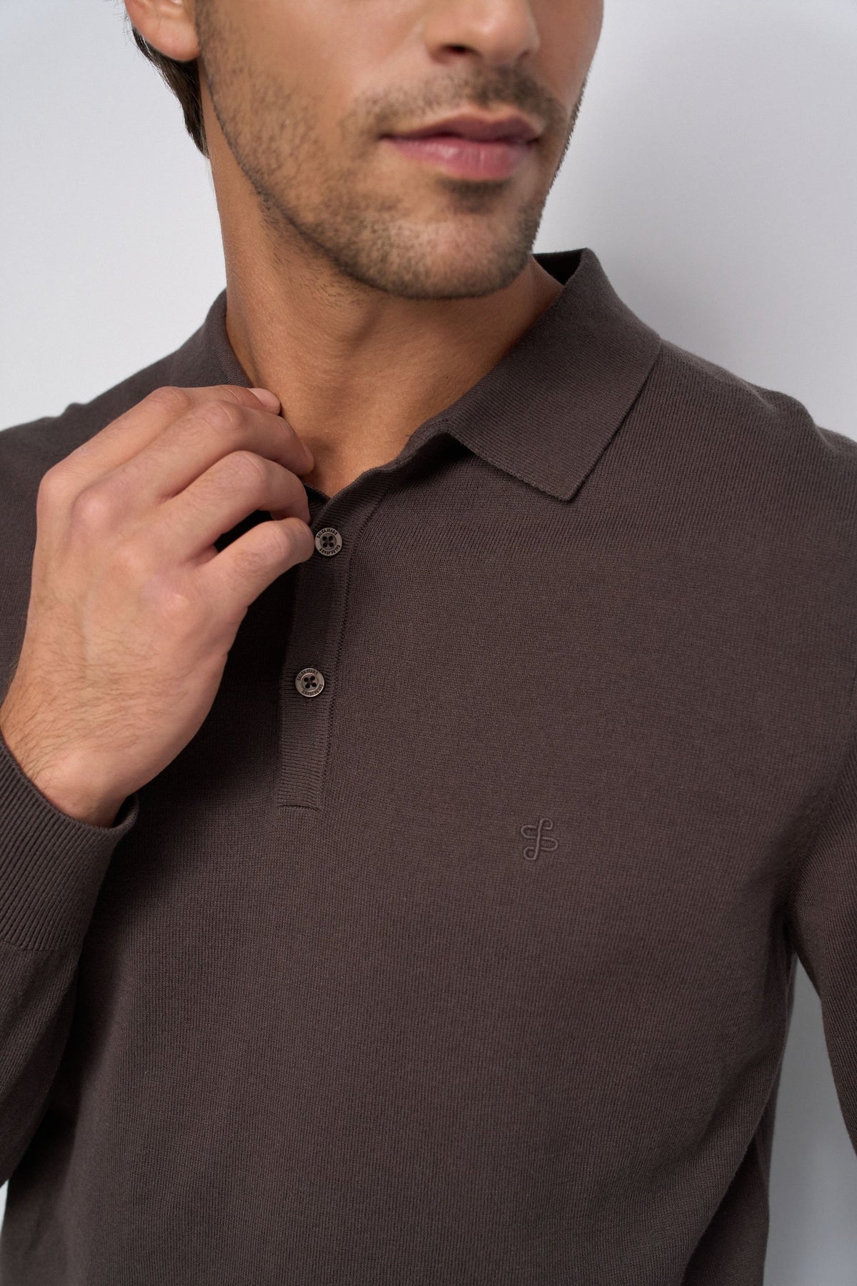 Langarm Strickpolo in Dark Brown