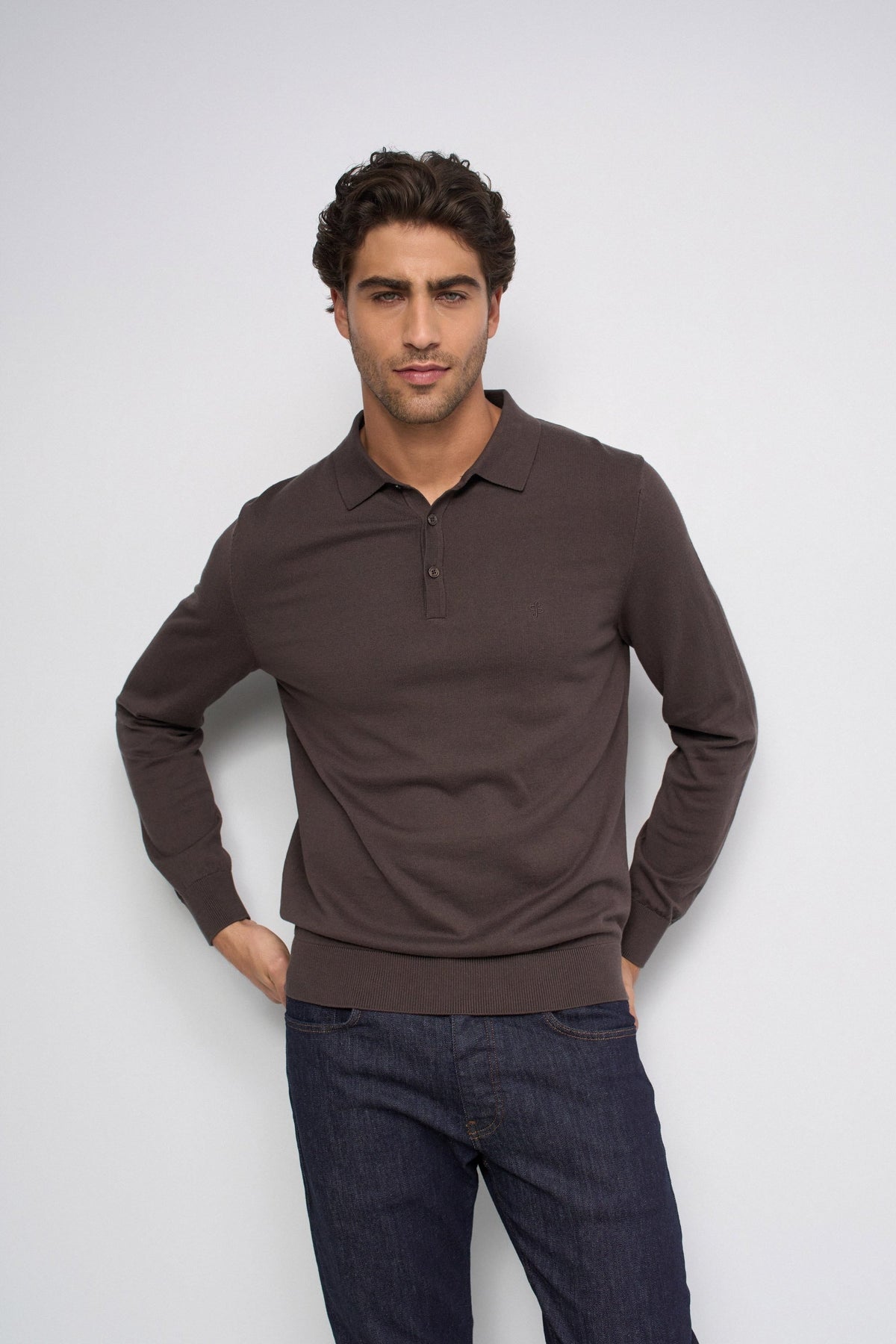 Langarm Strickpolo in Dark Brown