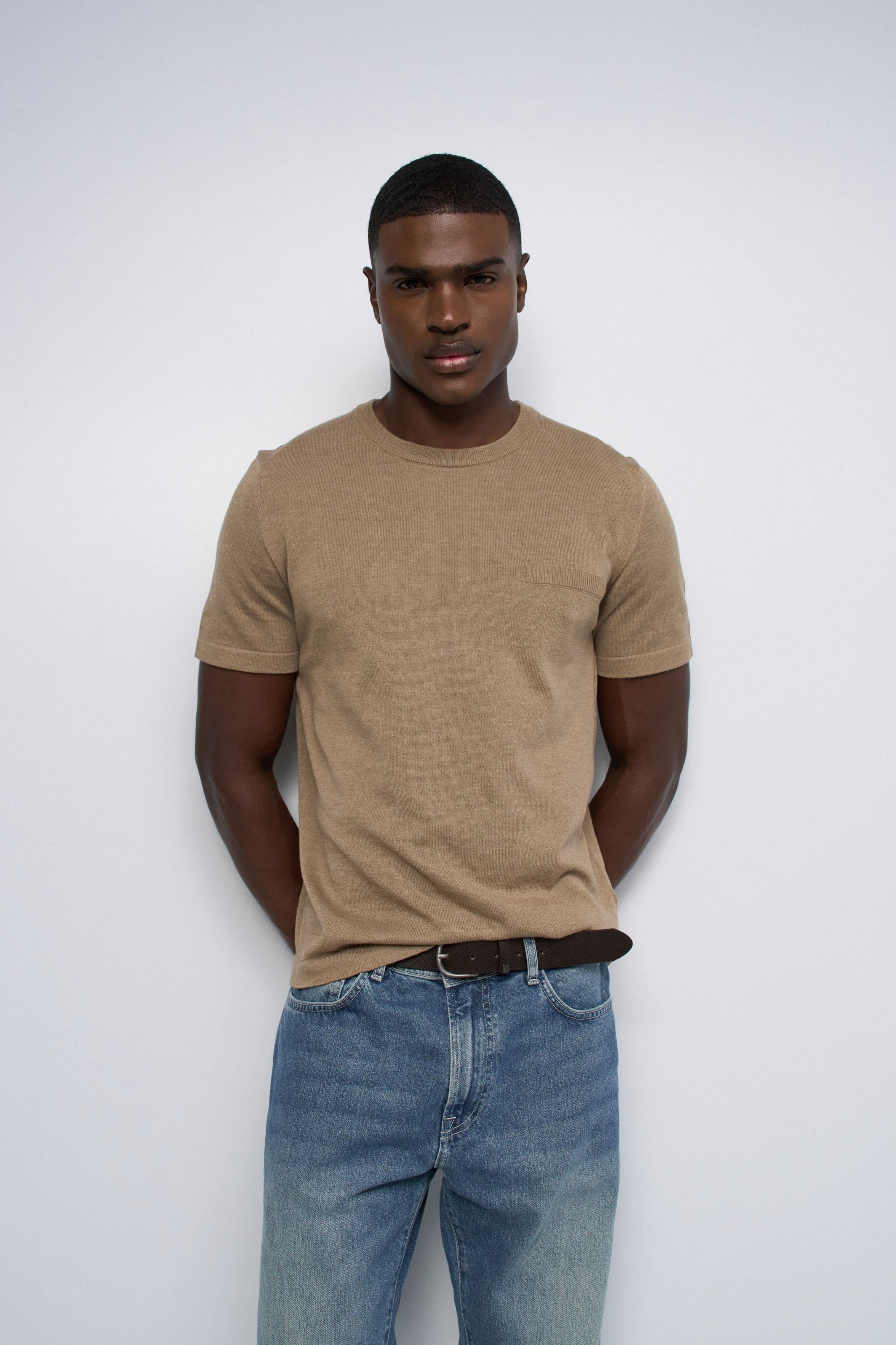 Gestricktes T-Shirt mit Tasche in Medium Beige V1 Pullover Salsa Jeans