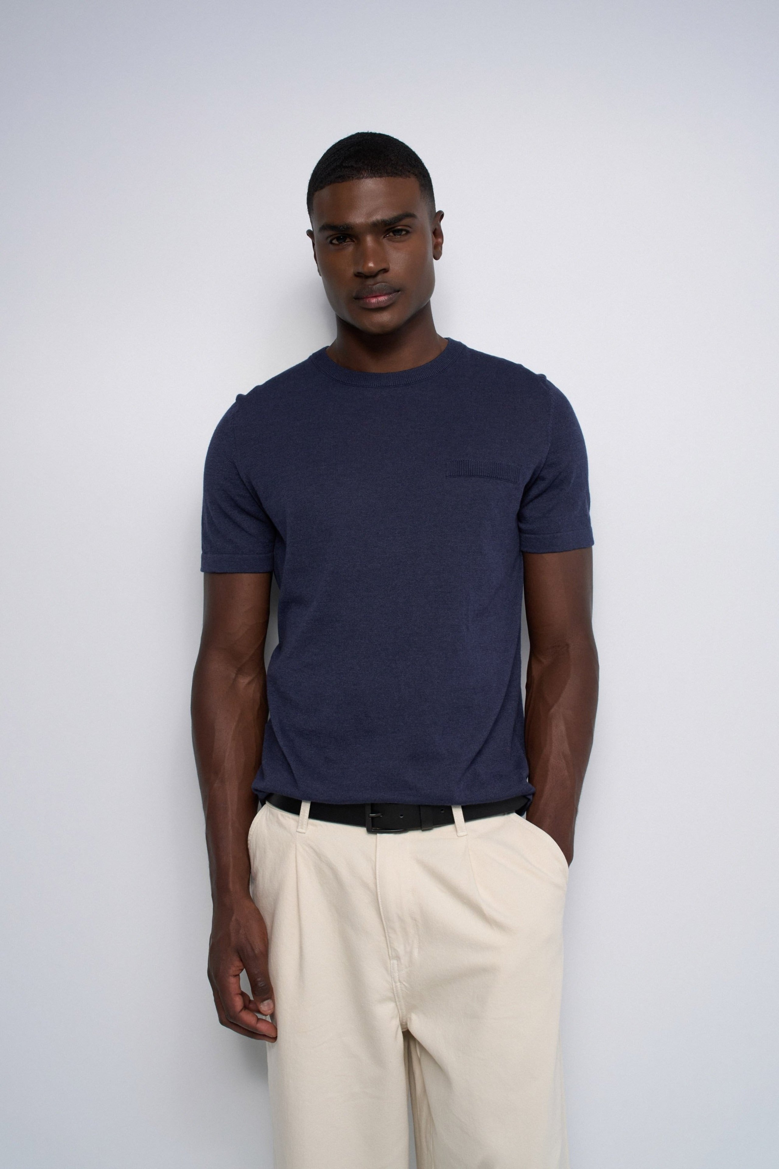 Gestricktes T-Shirt mit Tasche in Medium Blue Pullover Salsa Jeans