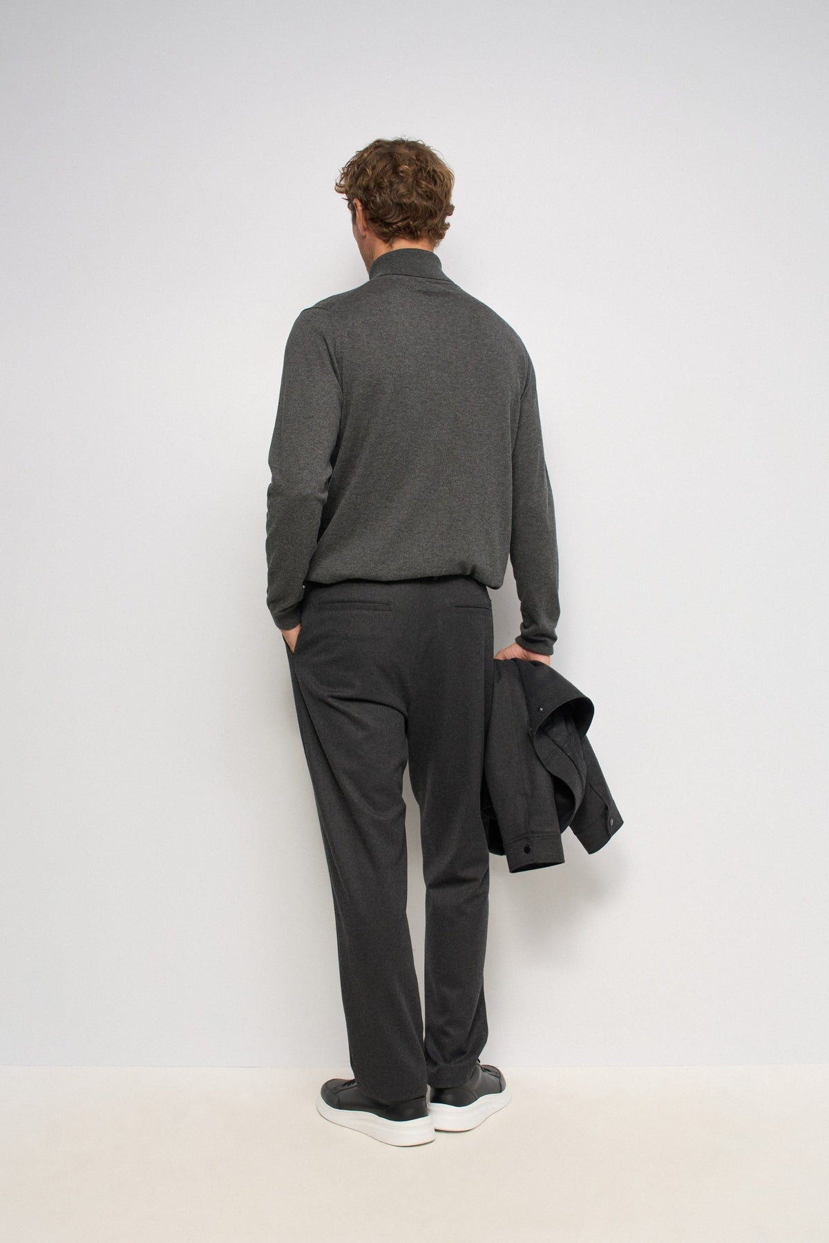 Wollmix Chino Regular Fit in Dark Grey Hosen Salsa Jeans