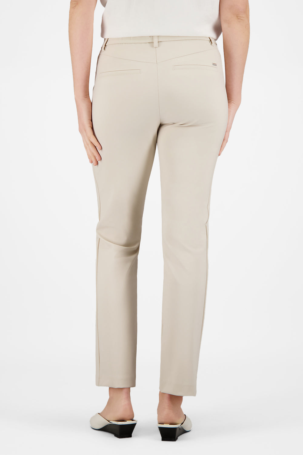 ZENE57 Hose in Sand Hosen Gardeur
