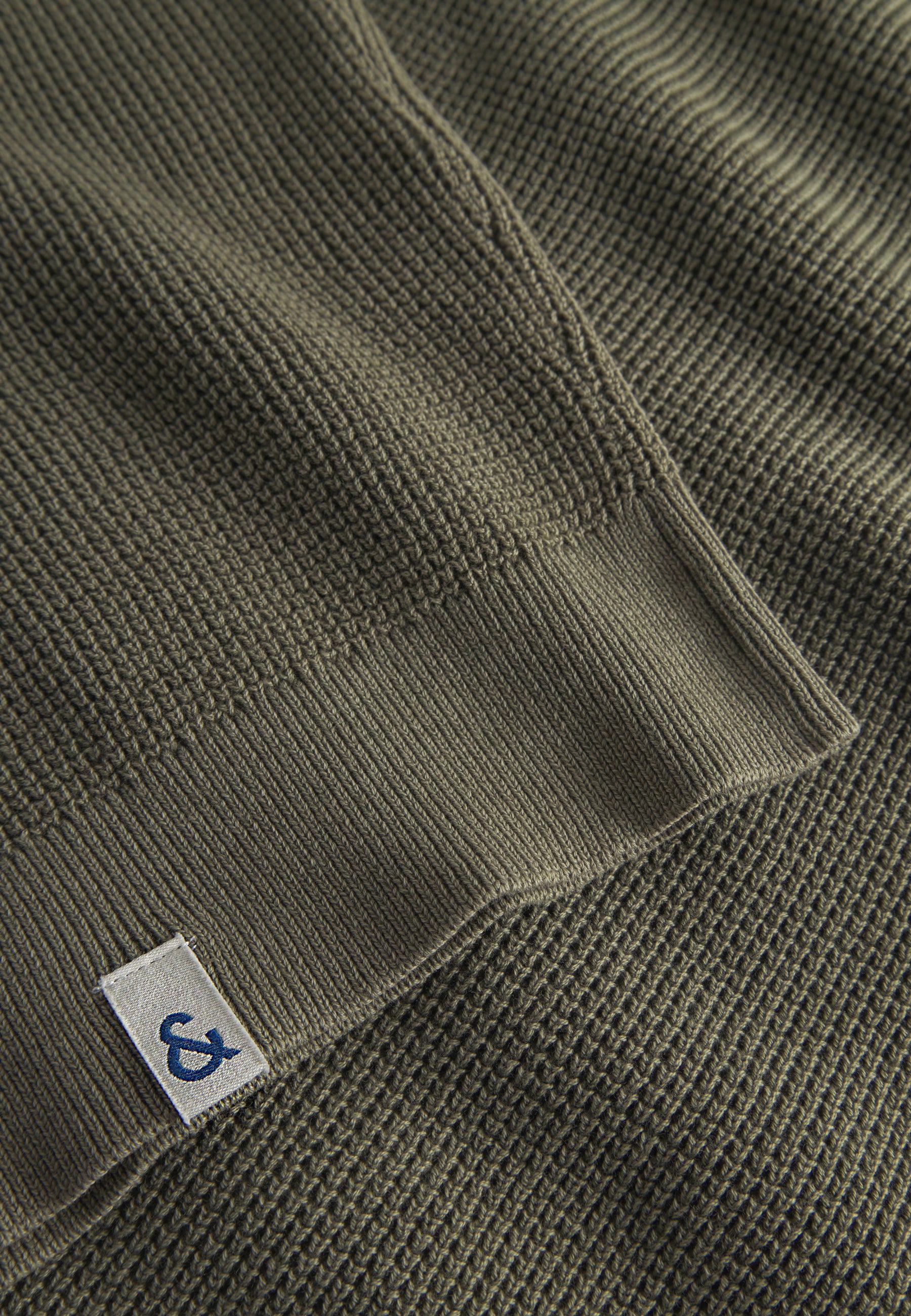 Roundneck-Washed in Olive Pullover Colours and Sons   