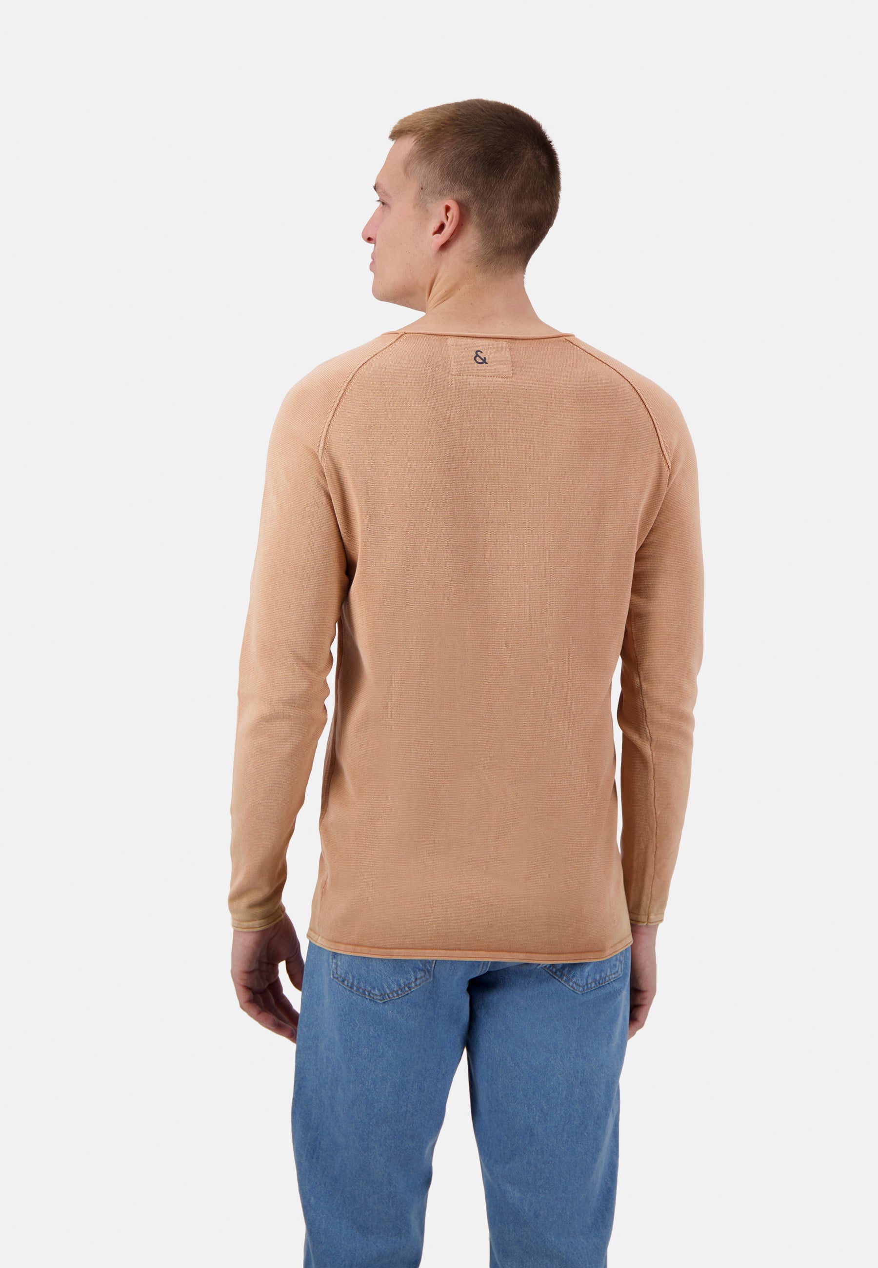 Roundneck - Garment Dyed in Peach Pullover Colours and Sons   