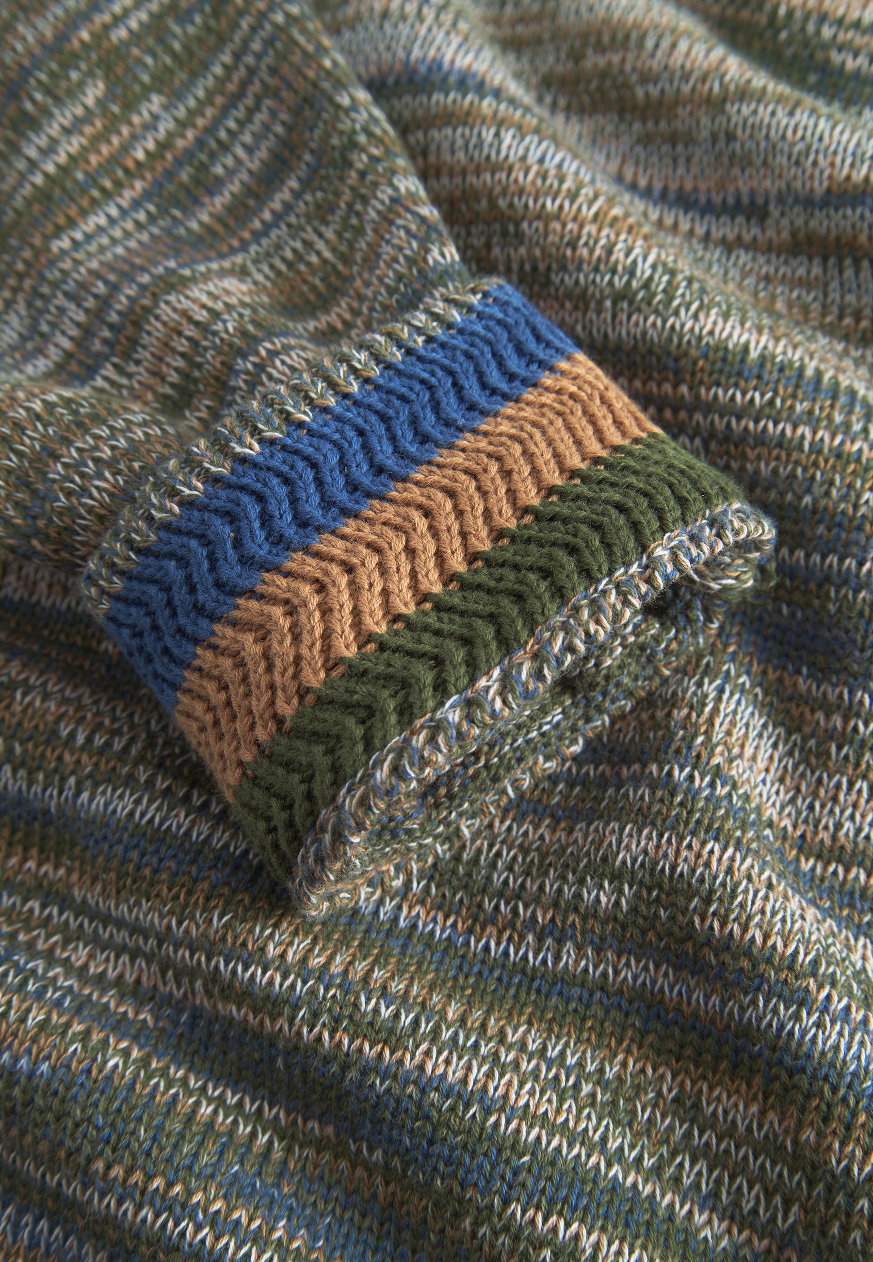 Roundneck Mouliné in Yucca Mouliné Pullover Colours and Sons   