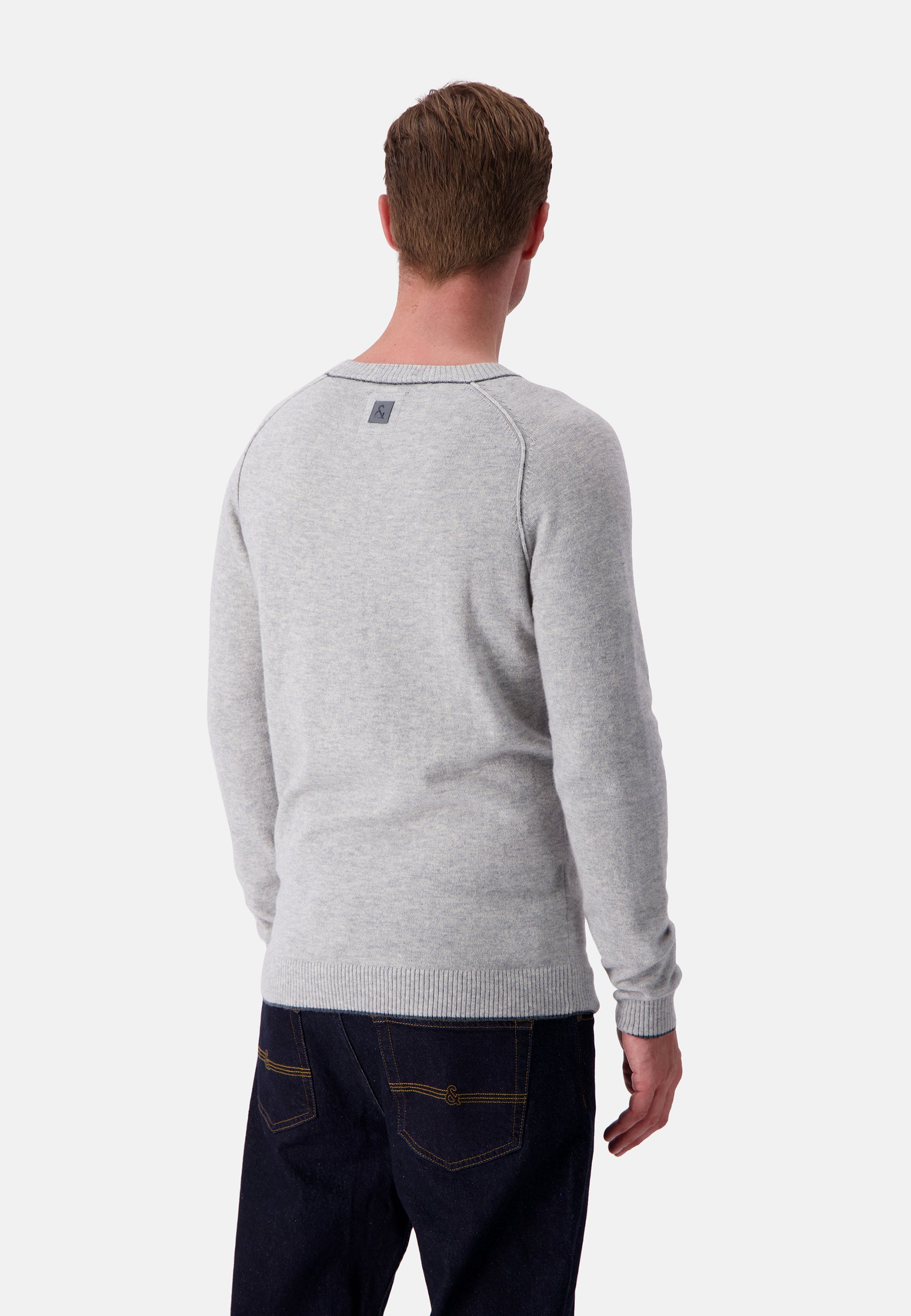 Roundneck Merino Blend in Silver Pullover Colours and Sons   