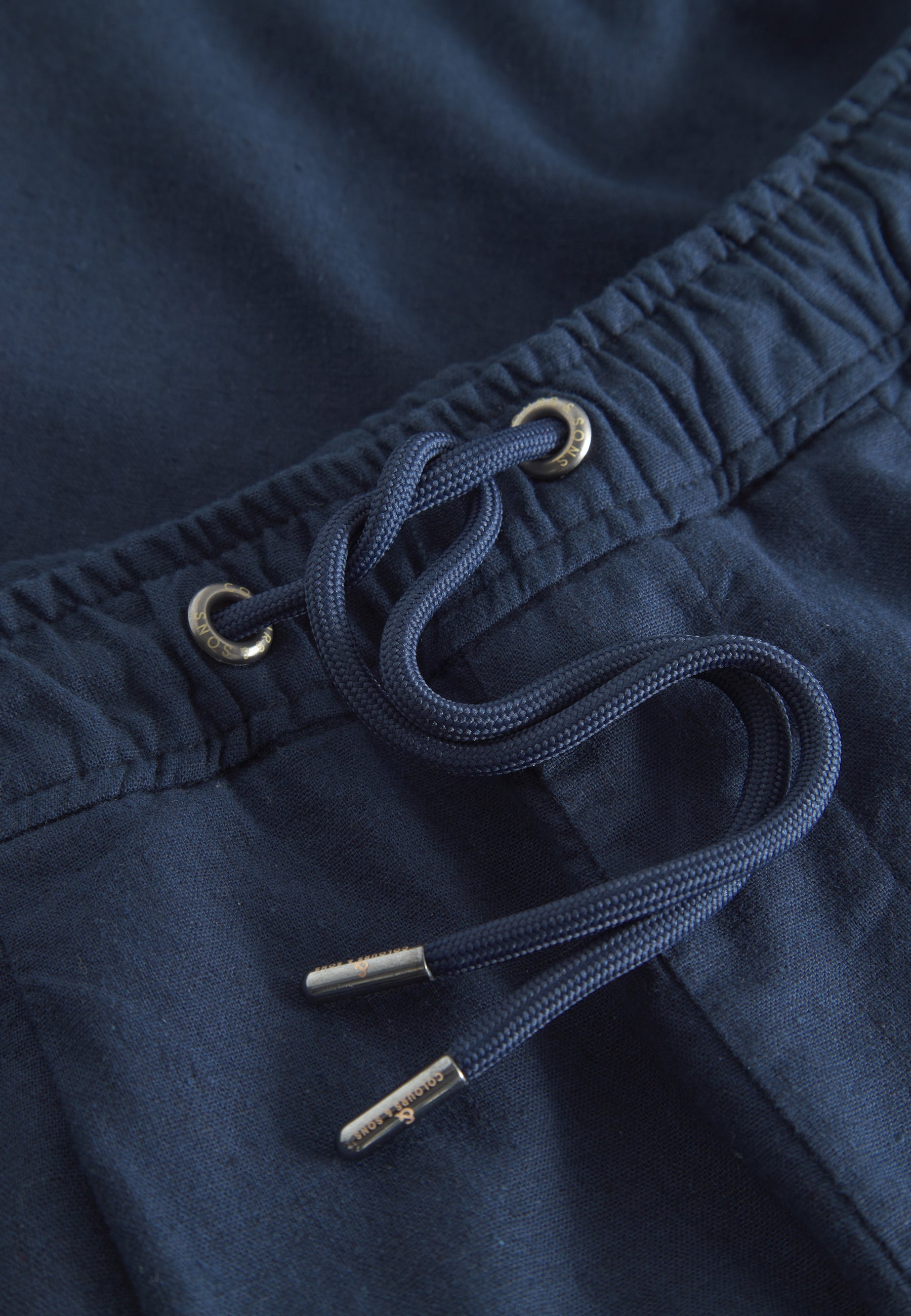 Pants-Cropped Linen in Navy Hosen Colours and Sons   